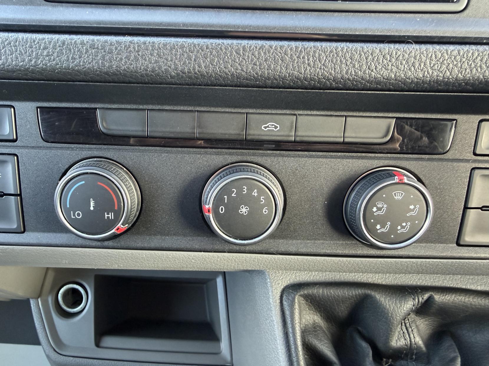 2020 MAN TGE 2.0 3140d Panel Van 5dr Diesel Manual FWD LWB High Roof Euro 6 (s/s) (140 ps) - Thumbnail 24