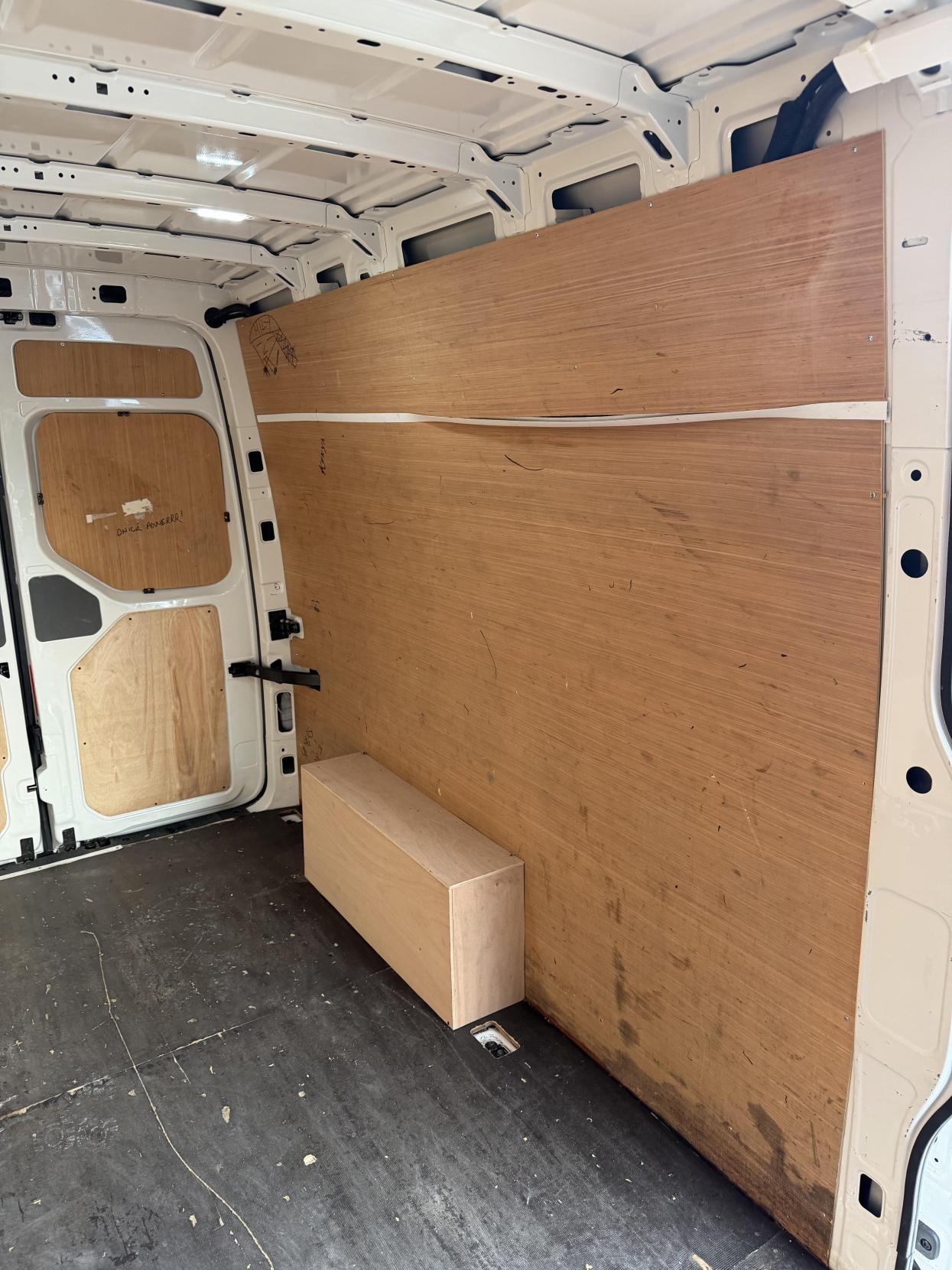 2020 MAN TGE 2.0 3140d Panel Van 5dr Diesel Manual FWD LWB High Roof Euro 6 (s/s) (140 ps) - Thumbnail 42