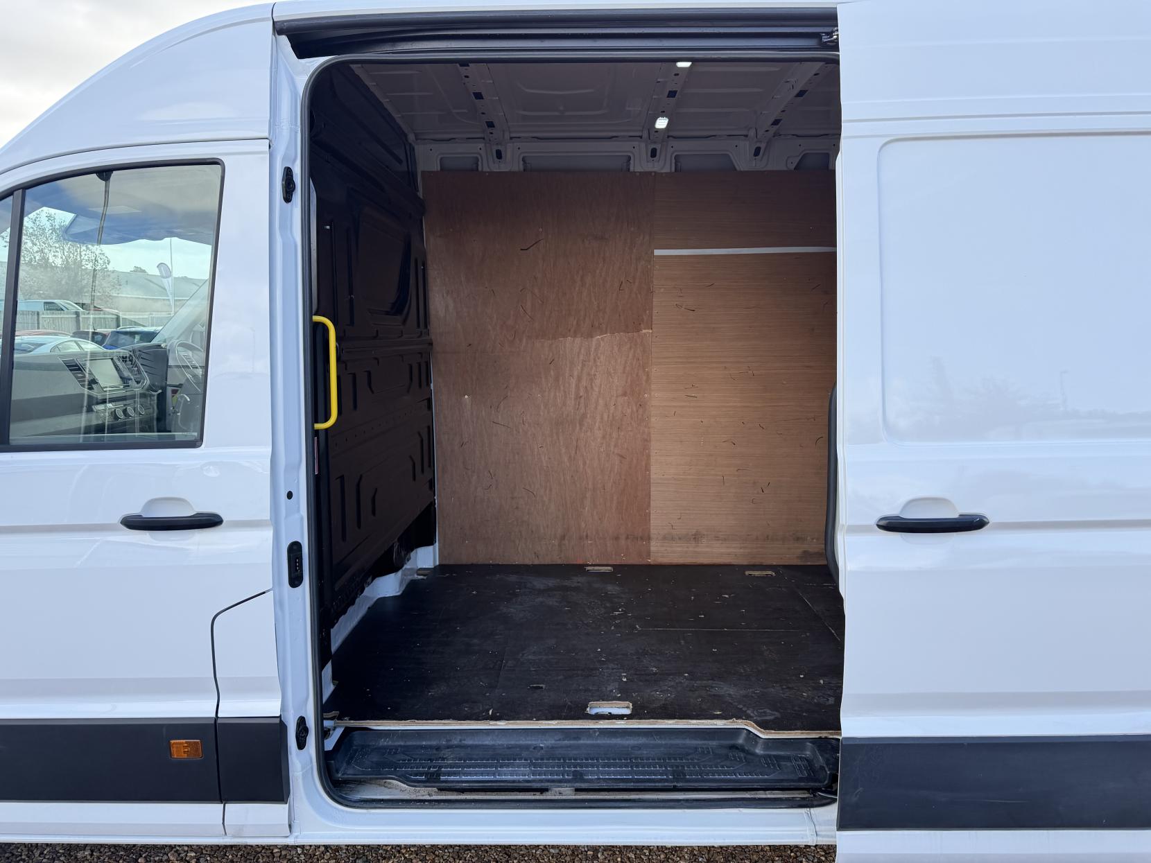 2020 MAN TGE 2.0 3140d Panel Van 5dr Diesel Manual FWD LWB High Roof Euro 6 (s/s) (140 ps) - Thumbnail 35