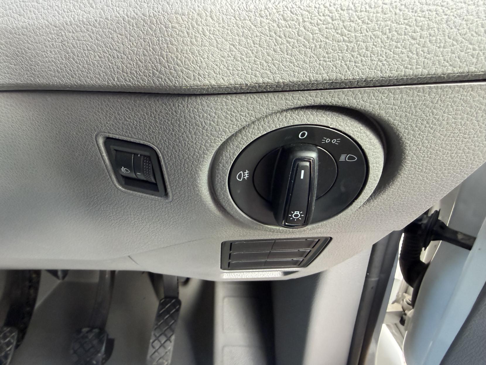 2020 MAN TGE 2.0 3140d Panel Van 5dr Diesel Manual FWD LWB High Roof Euro 6 (s/s) (140 ps) - Thumbnail 28