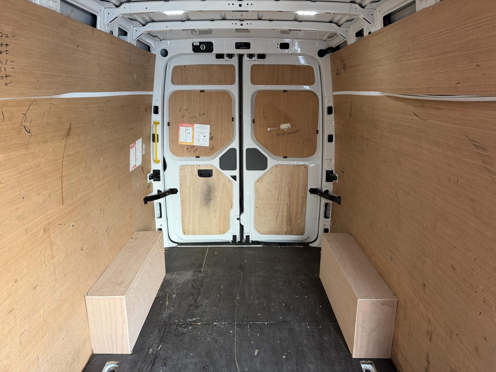2020 MAN TGE 2.0 3140d Panel Van 5dr Diesel Manual FWD LWB High Roof Euro 6 (s/s) (140 ps) - Thumbnail 38