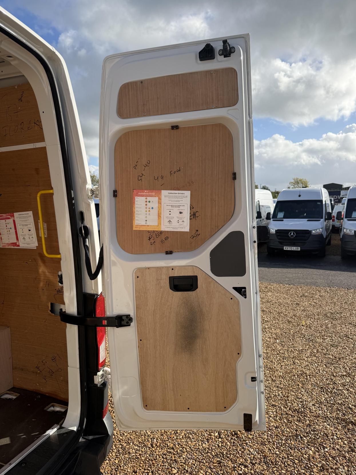 2020 MAN TGE 2.0 3140d Panel Van 5dr Diesel Manual FWD LWB High Roof Euro 6 (s/s) (140 ps) - Thumbnail 47