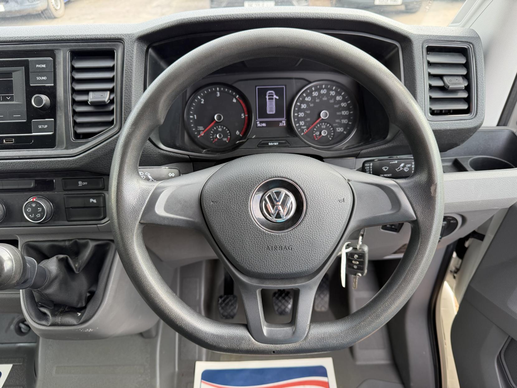 2022 Volkswagen Crafter 2.0 TDI CR30 Startline Panel Van 5dr Diesel Manual FWD MWB High Roof Euro 6 (s/s) (102 ps) - Thumbnail 15