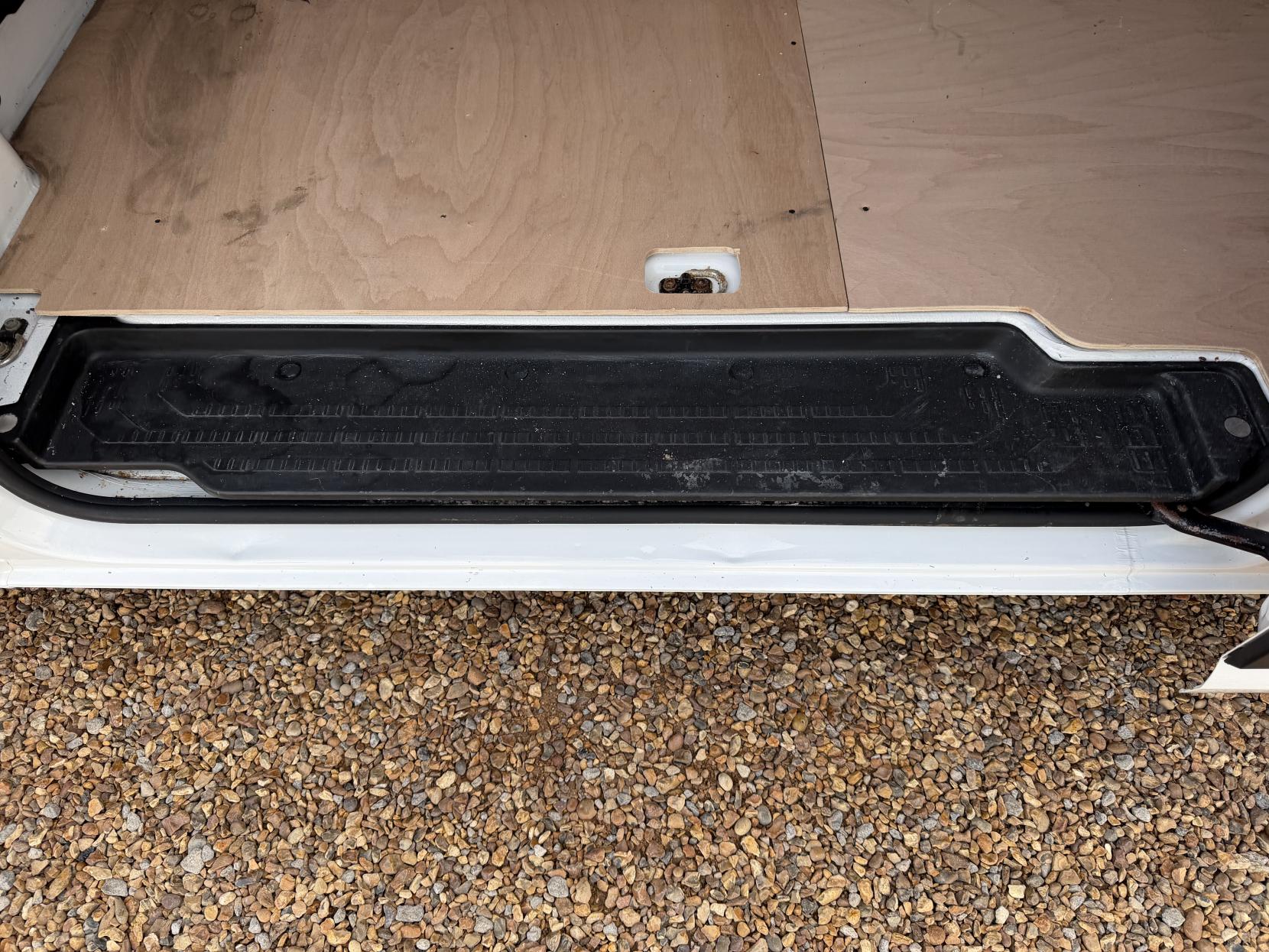 2022 Volkswagen Crafter 2.0 TDI CR30 Startline Panel Van 5dr Diesel Manual FWD MWB High Roof Euro 6 (s/s) (102 ps) - Thumbnail 34
