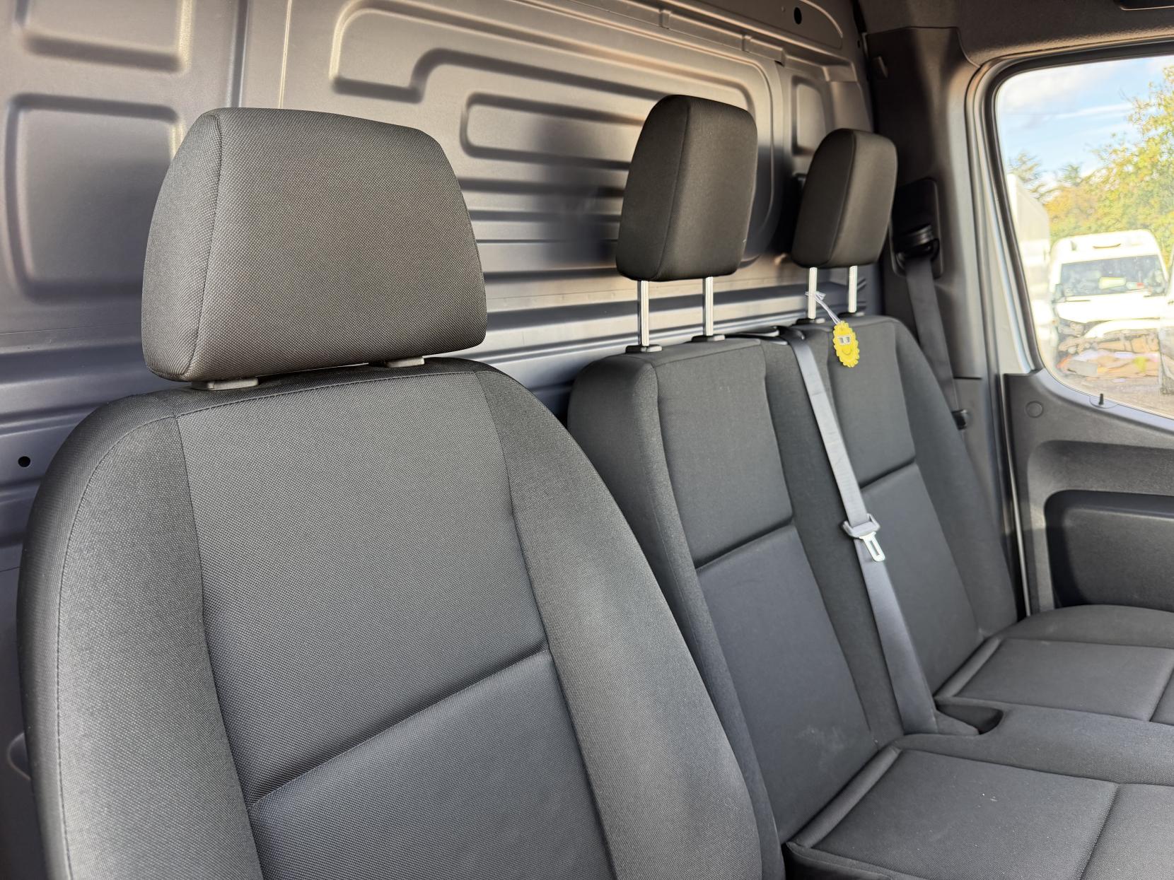 2020 Mercedes-Benz Sprinter 2.1 314 CDI Premium Panel Van 5dr Diesel Manual FWD L1 H1 Euro 6 (s/s) (143 ps) - Thumbnail 25