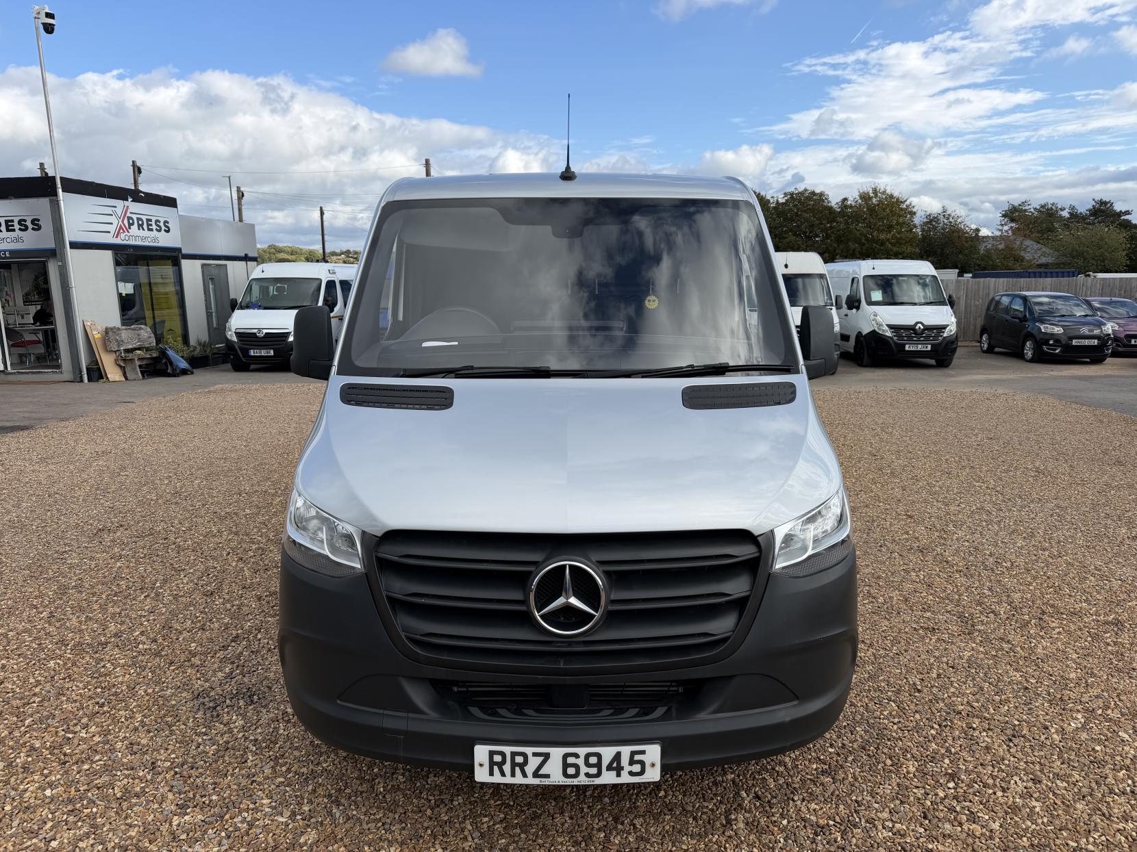 2020 Mercedes-Benz Sprinter 2.1 314 CDI Premium Panel Van 5dr Diesel Manual FWD L1 H1 Euro 6 (s/s) (143 ps) - Thumbnail 5