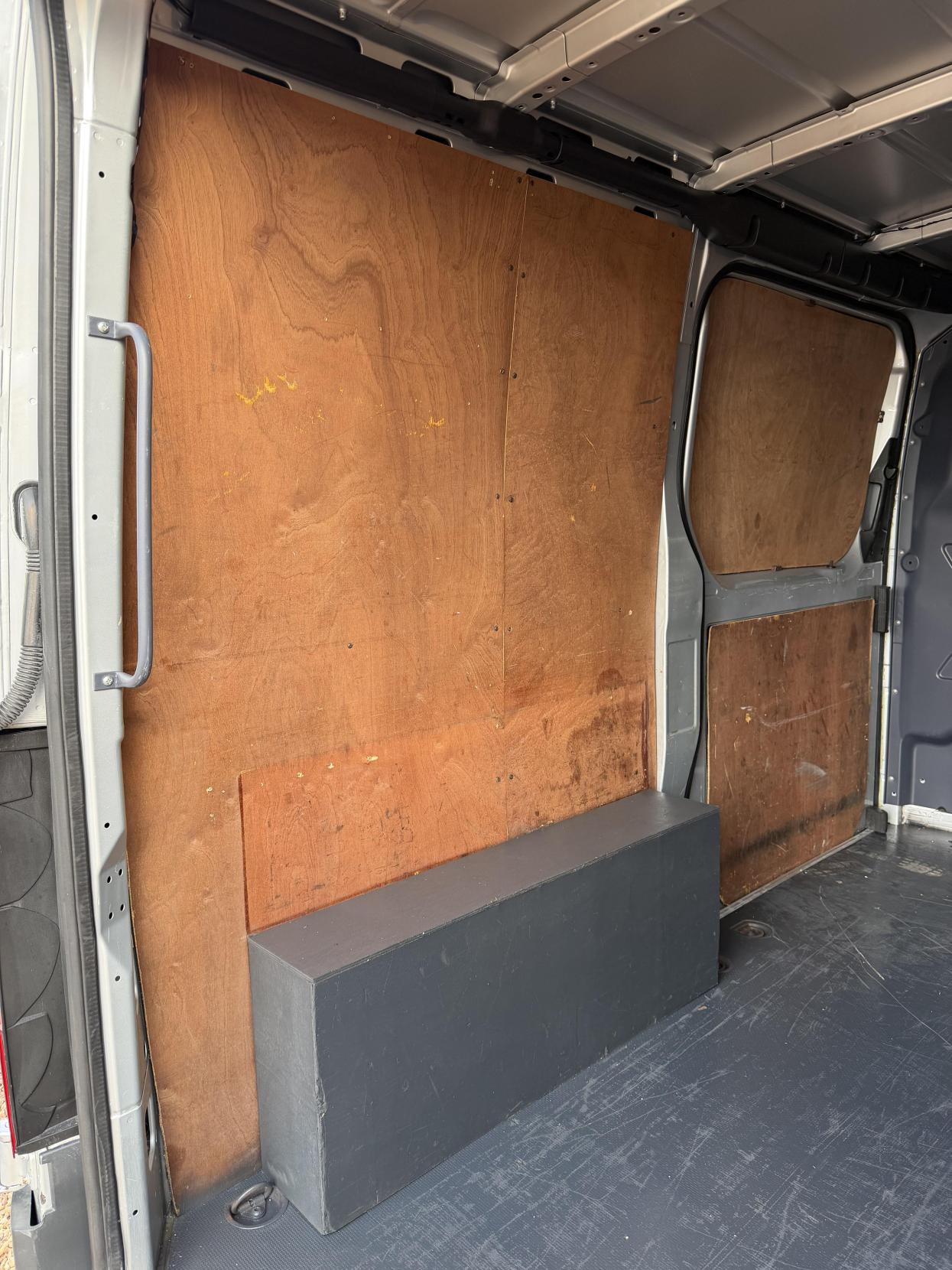 2020 Mercedes-Benz Sprinter 2.1 314 CDI Premium Panel Van 5dr Diesel Manual FWD L1 H1 Euro 6 (s/s) (143 ps) - Thumbnail 35