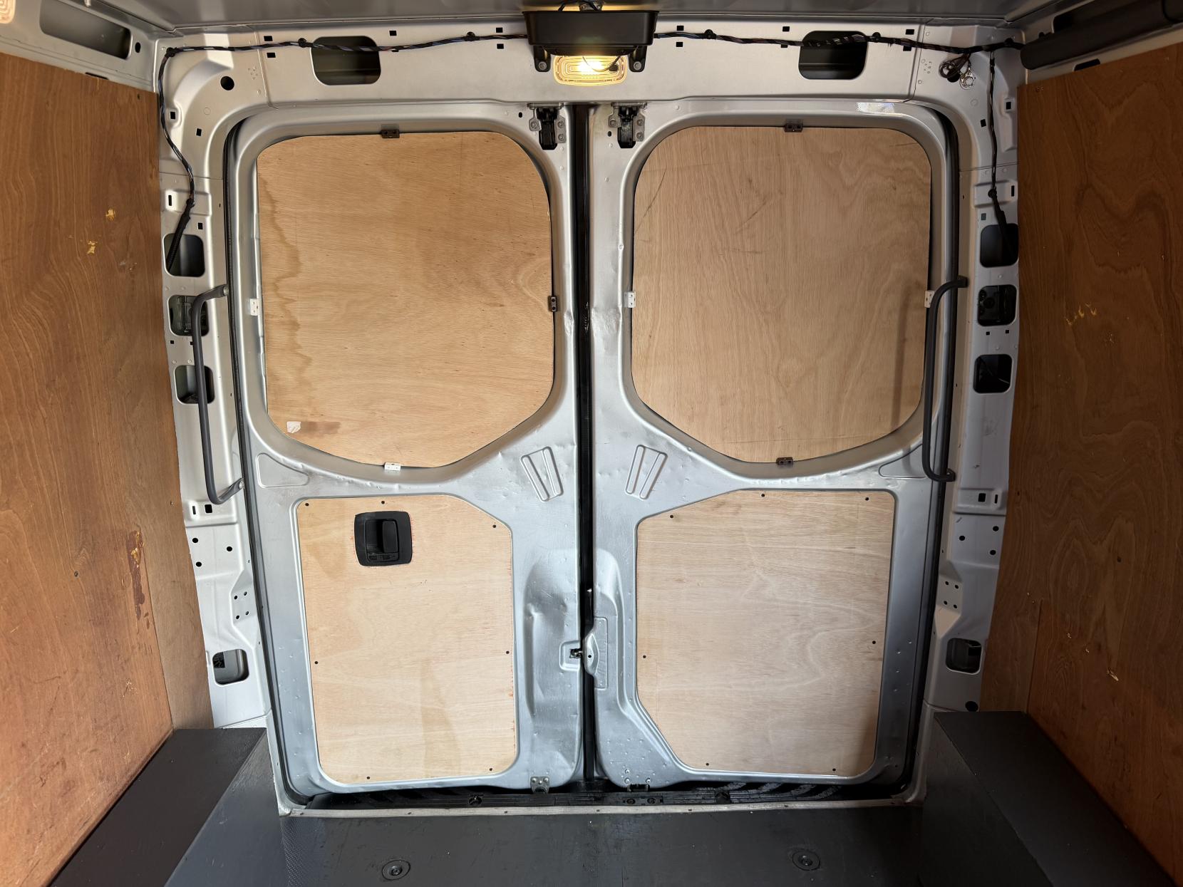 2020 Mercedes-Benz Sprinter 2.1 314 CDI Premium Panel Van 5dr Diesel Manual FWD L1 H1 Euro 6 (s/s) (143 ps) - Thumbnail 30