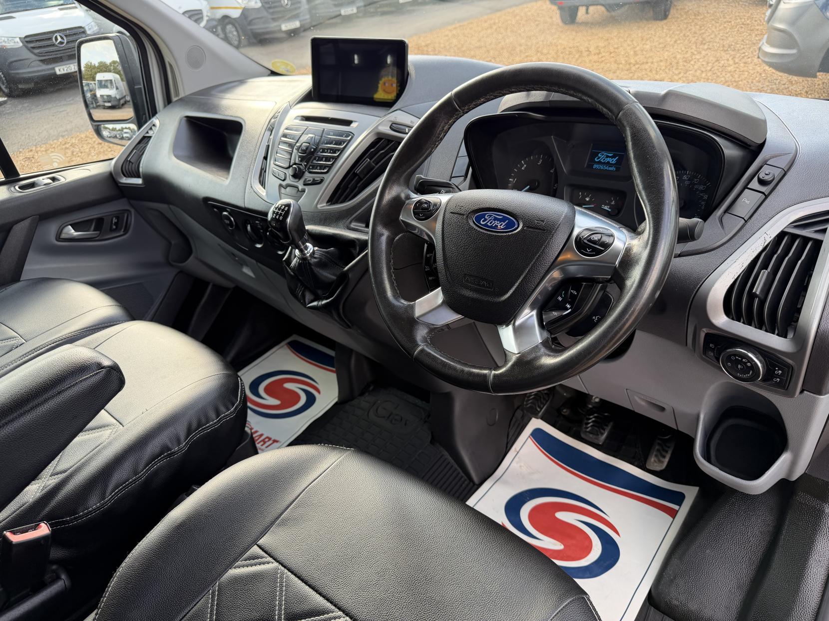 2016 Ford Transit Custom 2.2 TDCi 290 Trend Panel Van 5dr Diesel Manual L1 H1 (186 g/km, 123 bhp) - Thumbnail 2