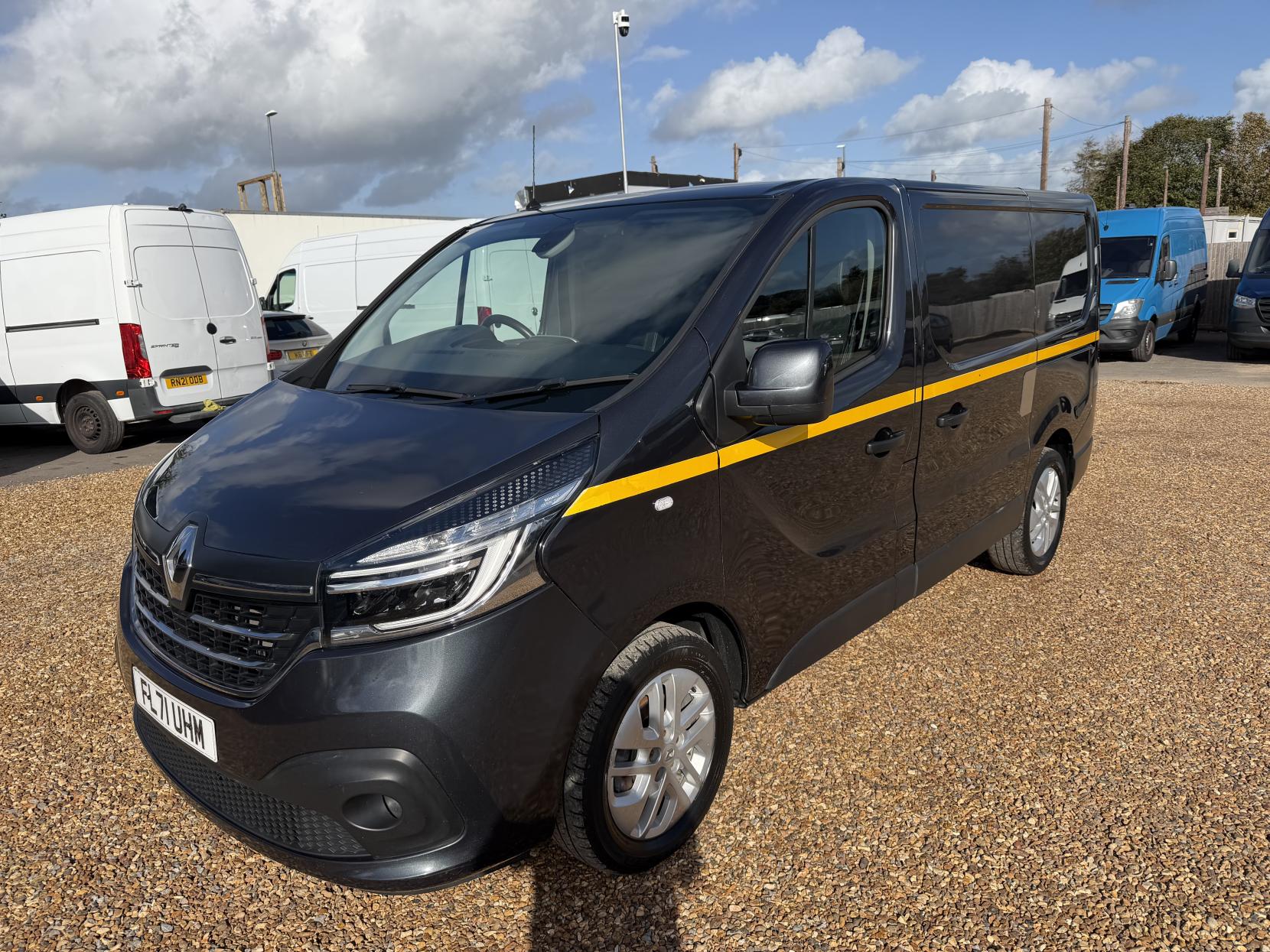 2021 Renault Trafic 2.0 dCi ENERGY 28 Sport Panel Van 5dr Diesel Manual SWB Standard Roof Euro 6 (s/s) (120 ps) - Thumbnail 7