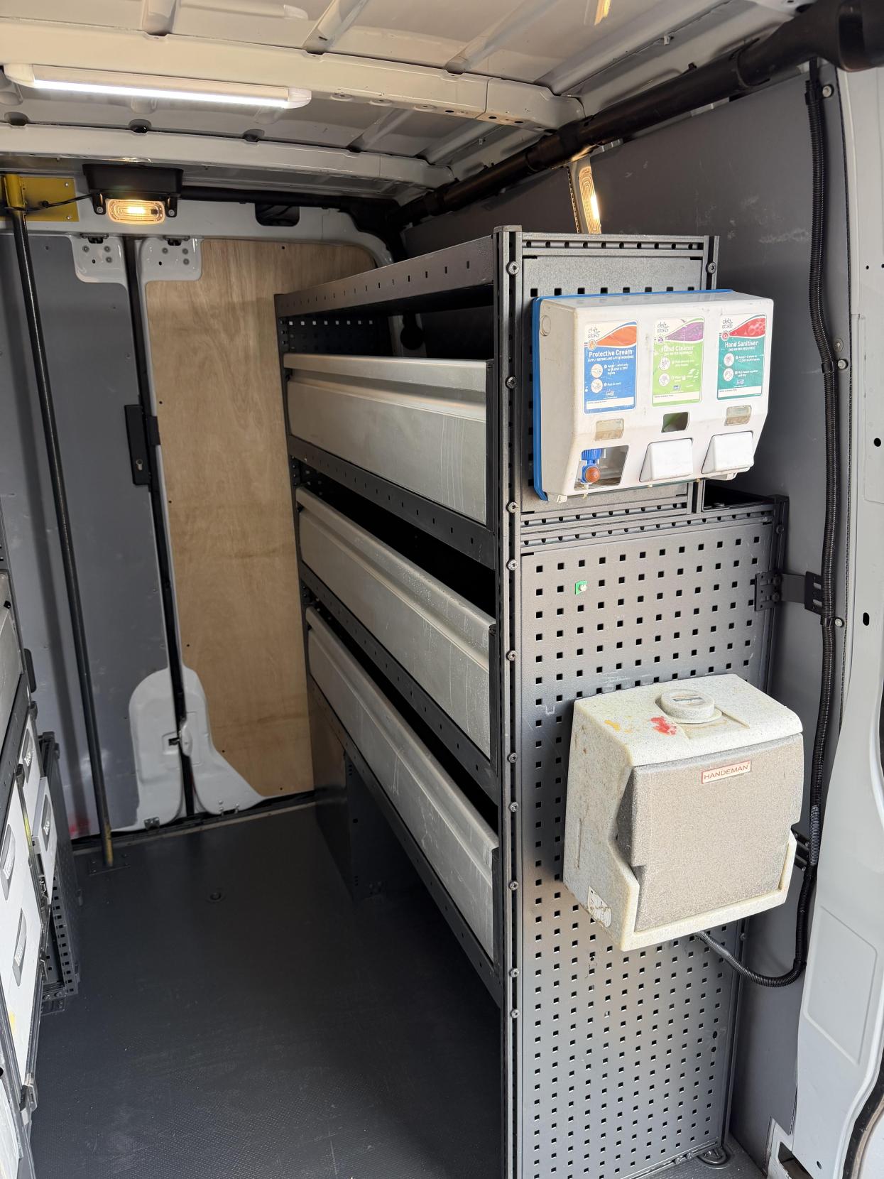 2021 Mercedes-Benz Sprinter 2.1 316 CDI Progressive Panel Van 5dr Diesel Manual RWD L2 H2 Euro 6 (s/s) (163 ps) - Thumbnail 43