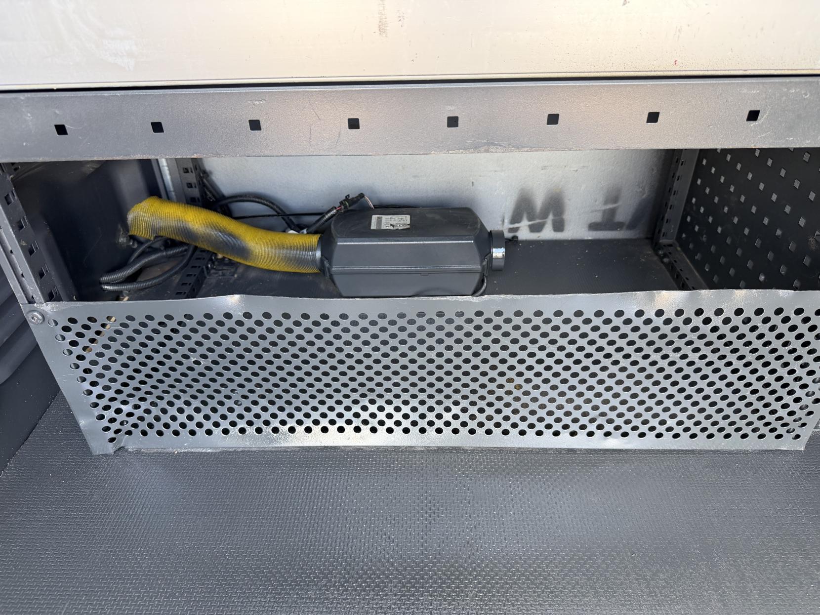 2021 Mercedes-Benz Sprinter 2.1 316 CDI Progressive Panel Van 5dr Diesel Manual RWD L2 H2 Euro 6 (s/s) (163 ps) - Thumbnail 41
