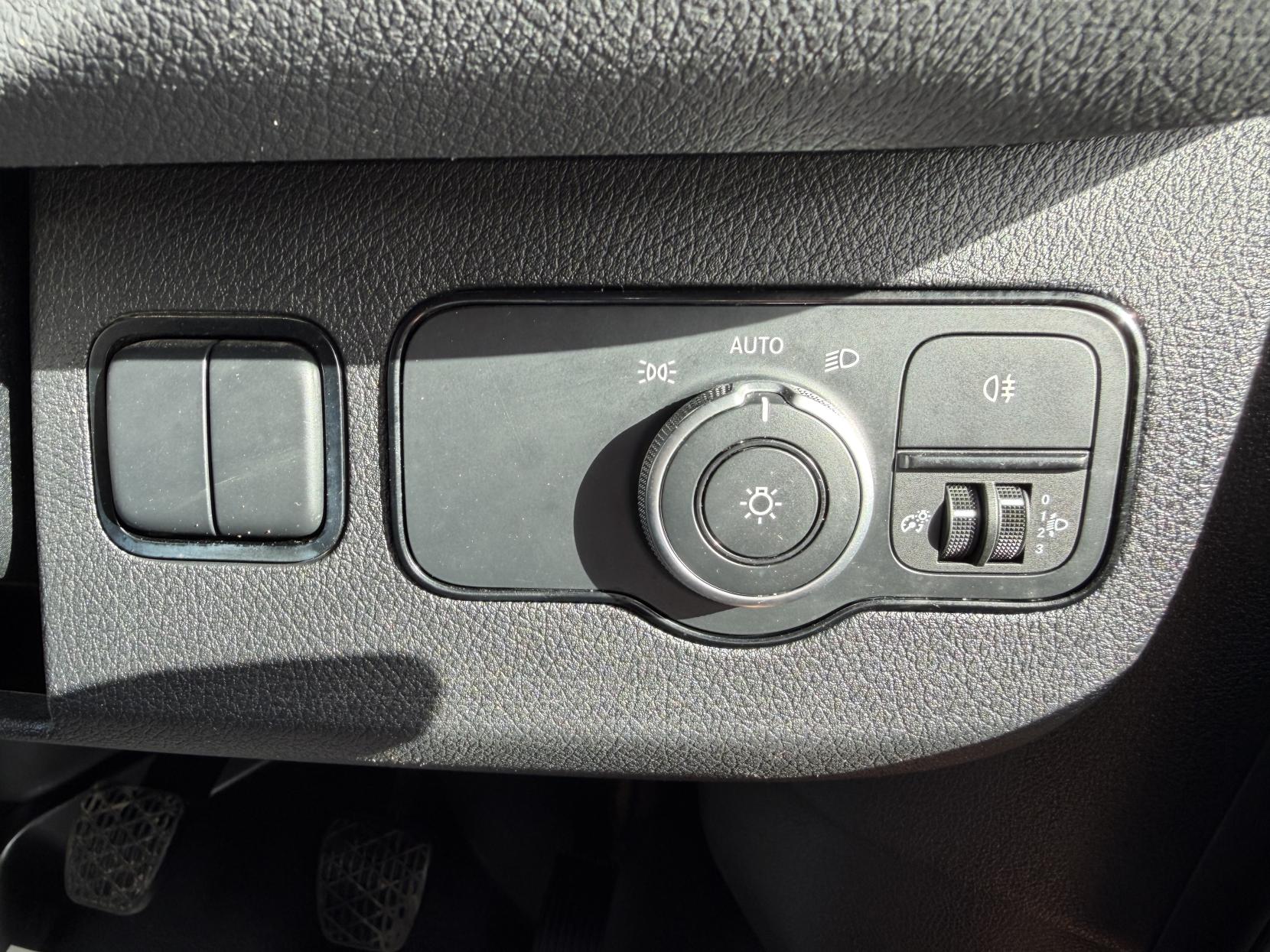 2021 Mercedes-Benz Sprinter 2.1 316 CDI Progressive Panel Van 5dr Diesel Manual RWD L2 H2 Euro 6 (s/s) (163 ps) - Thumbnail 25