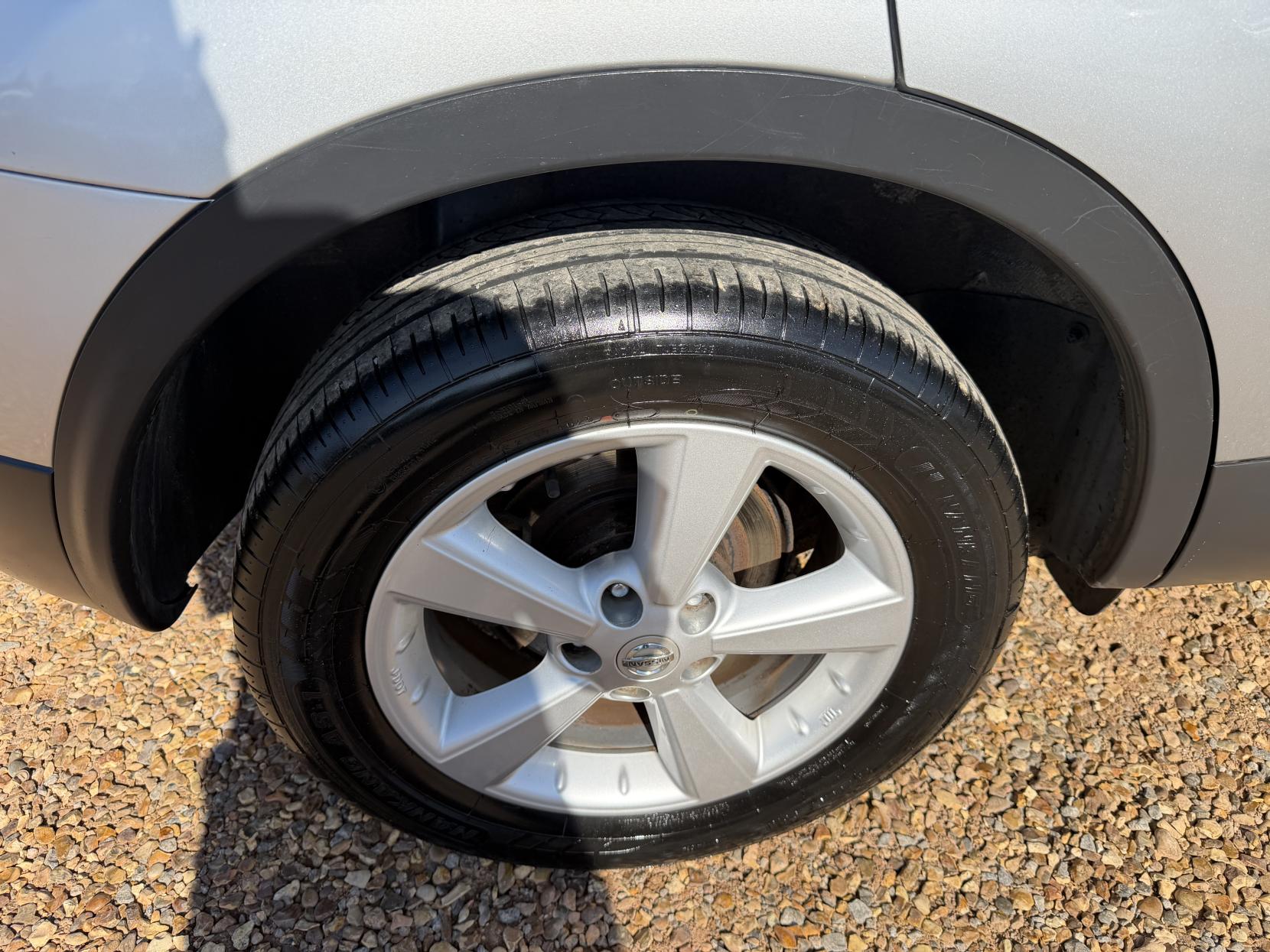2010 Nissan Qashqai 1.6 n-tec Hatchback 5dr Petrol Manual 2WD (159 g/km, 113 bhp) - Thumbnail 37