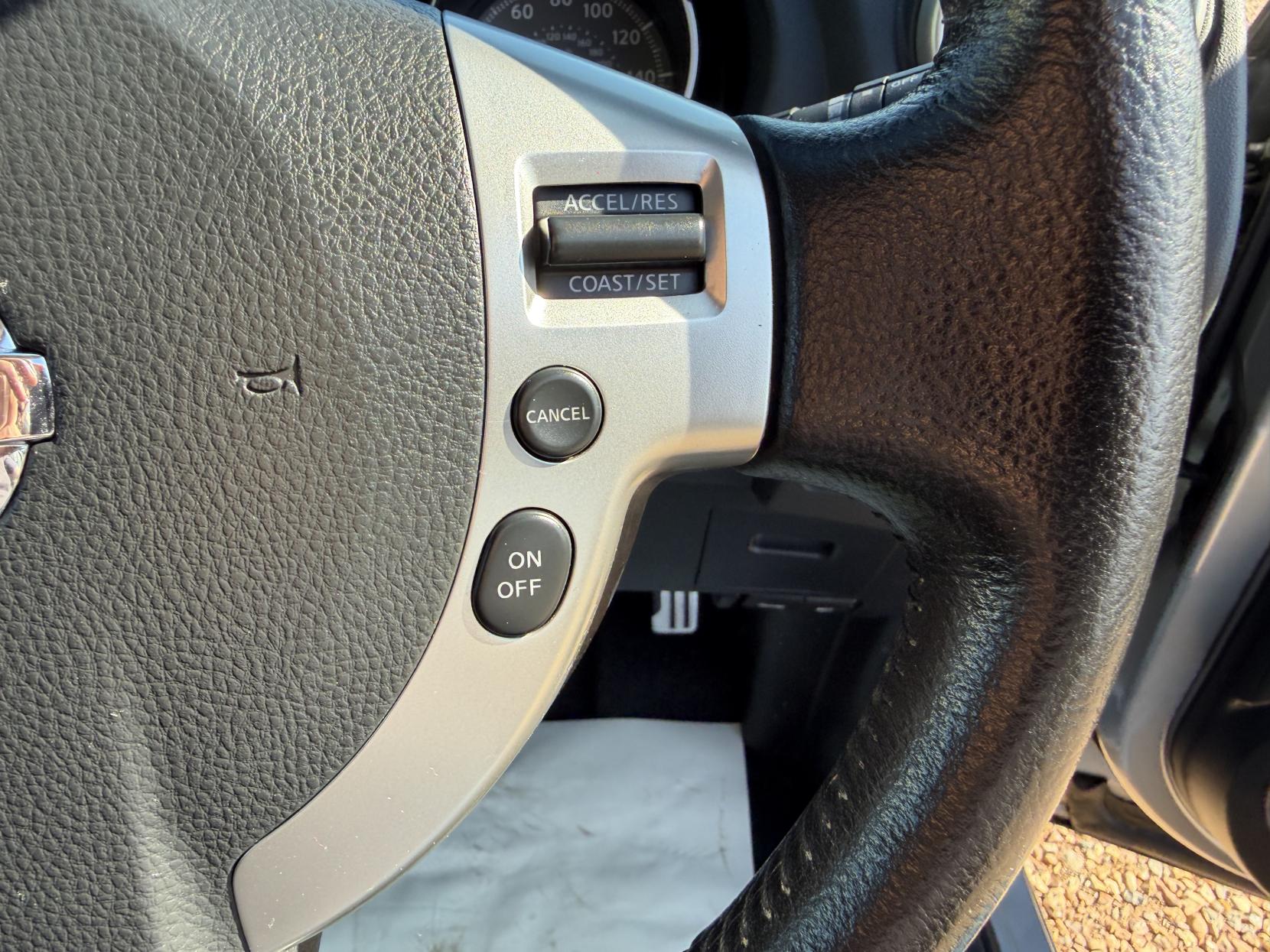 2010 Nissan Qashqai 1.6 n-tec Hatchback 5dr Petrol Manual 2WD (159 g/km, 113 bhp) - Thumbnail 18