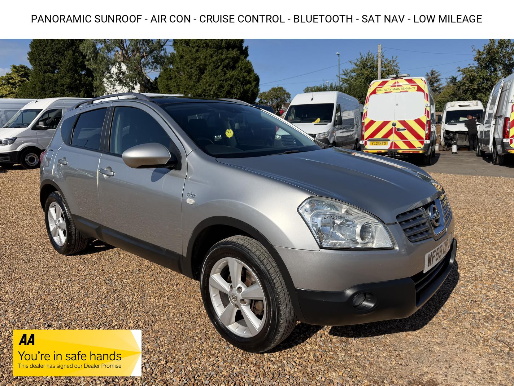 2010 Nissan Qashqai 1.6 n-tec Hatchback 5dr Petrol Manual 2WD (159 g/km, 113 bhp) - Image 1