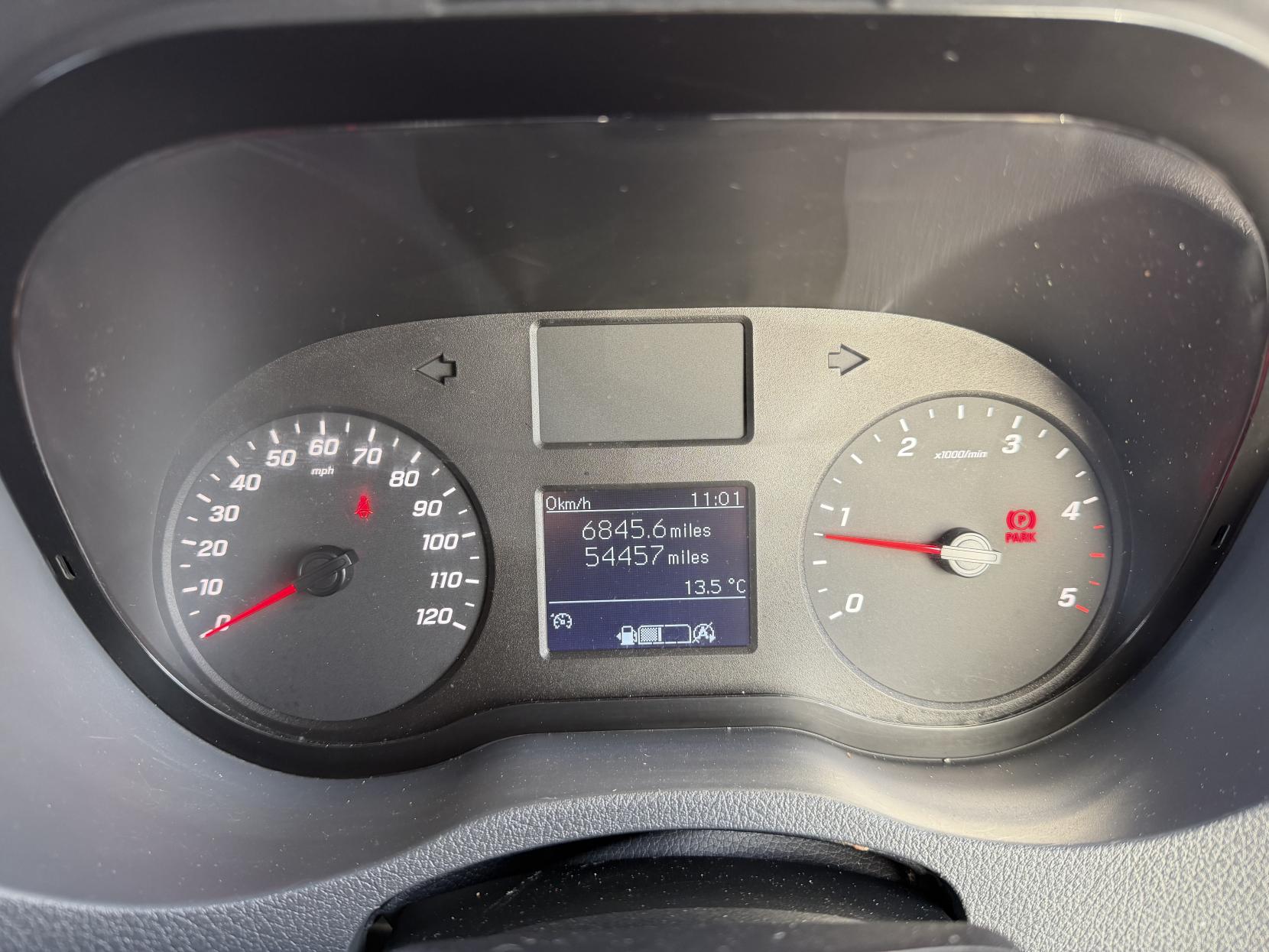 2021 Mercedes-Benz Sprinter 2.0 315 CDI Progressive Panel Van 5dr Diesel Manual RWD L3 H2 Euro 6 (s/s) (150 ps) - Thumbnail 18