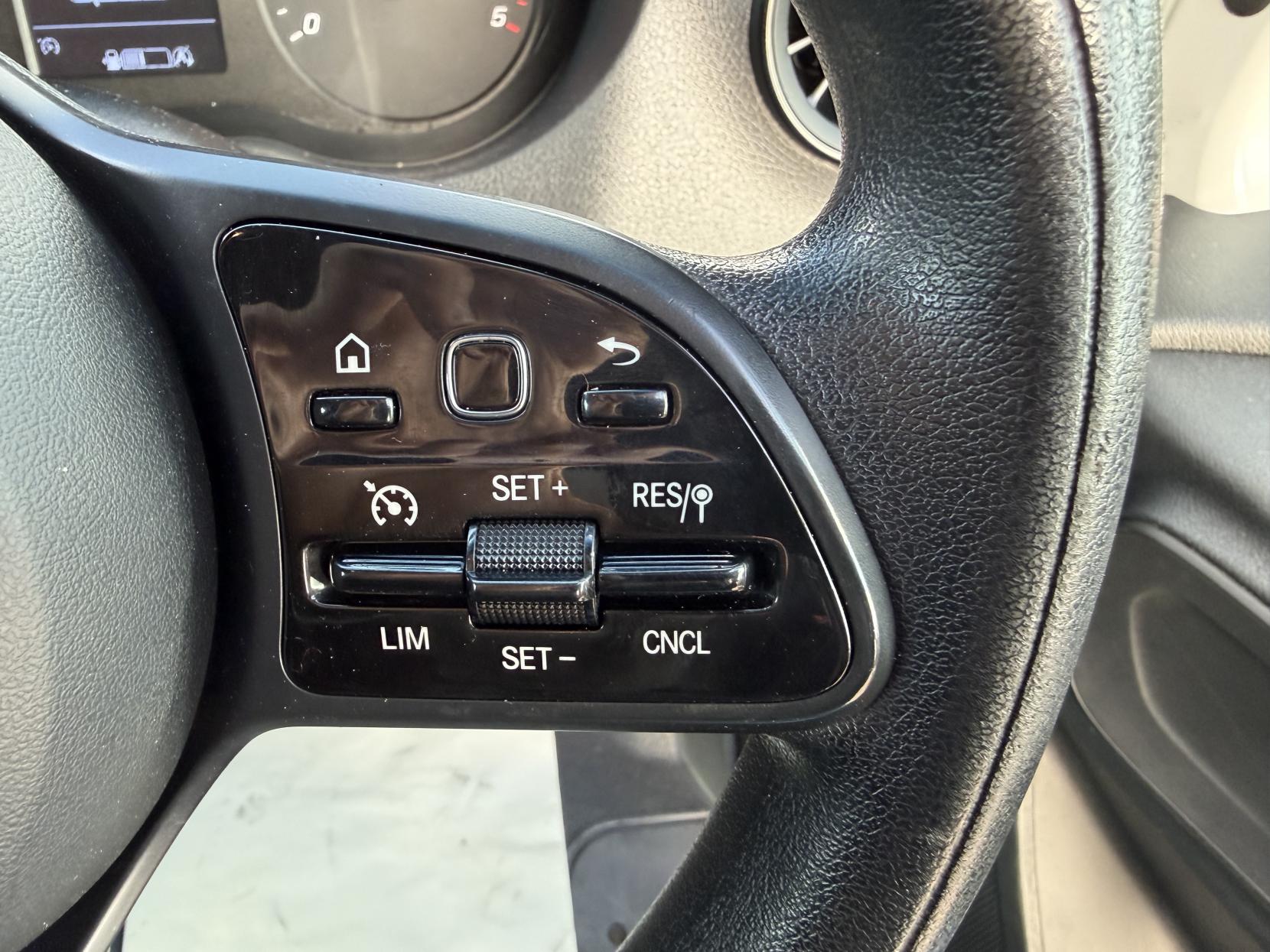 2021 Mercedes-Benz Sprinter 2.0 315 CDI Progressive Panel Van 5dr Diesel Manual RWD L3 H2 Euro 6 (s/s) (150 ps) - Thumbnail 19