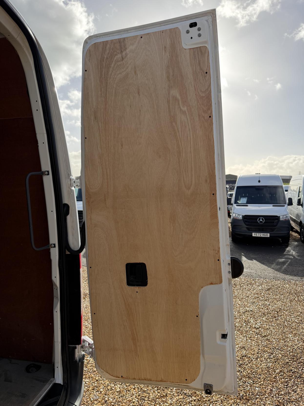 2021 Mercedes-Benz Sprinter 2.0 315 CDI Progressive Panel Van 5dr Diesel Manual RWD L3 H2 Euro 6 (s/s) (150 ps) - Thumbnail 44