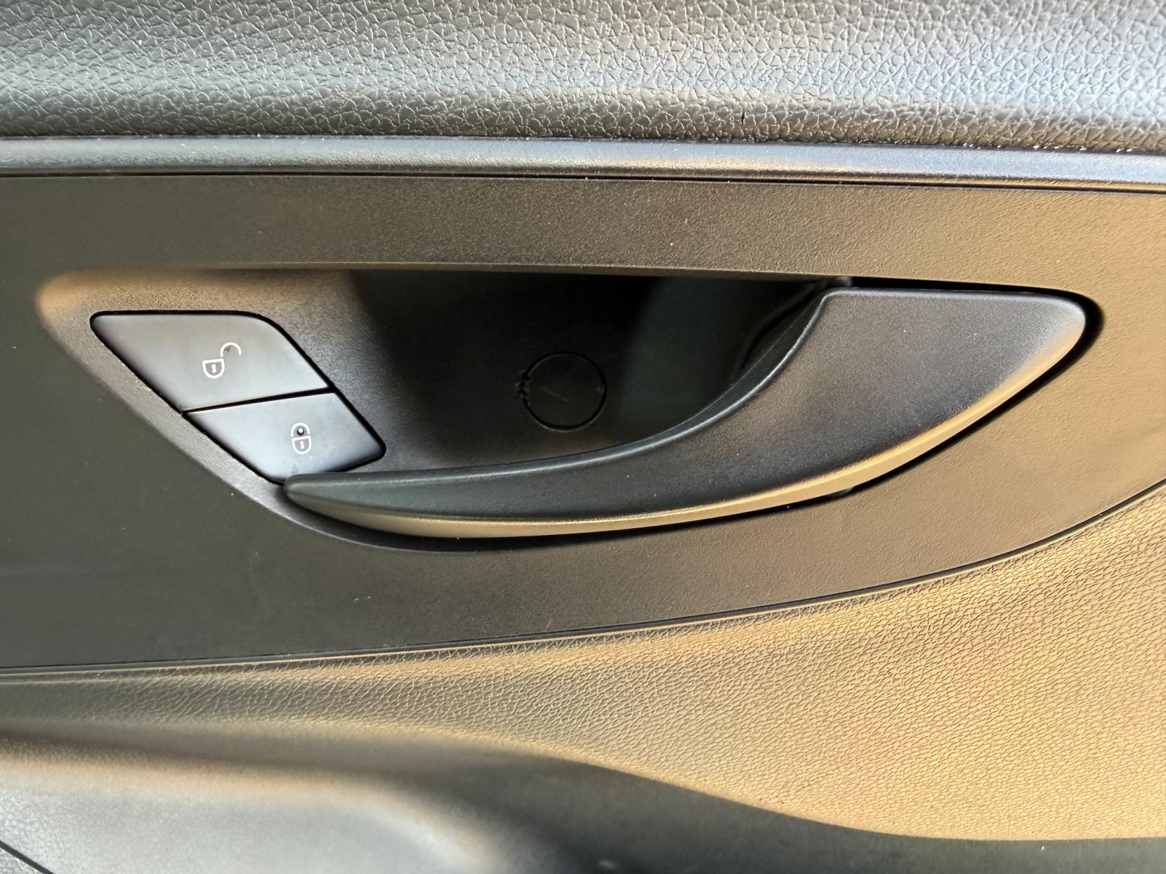 2021 Mercedes-Benz Sprinter 2.0 315 CDI Progressive Panel Van 5dr Diesel Manual RWD L3 H2 Euro 6 (s/s) (150 ps) - Thumbnail 26