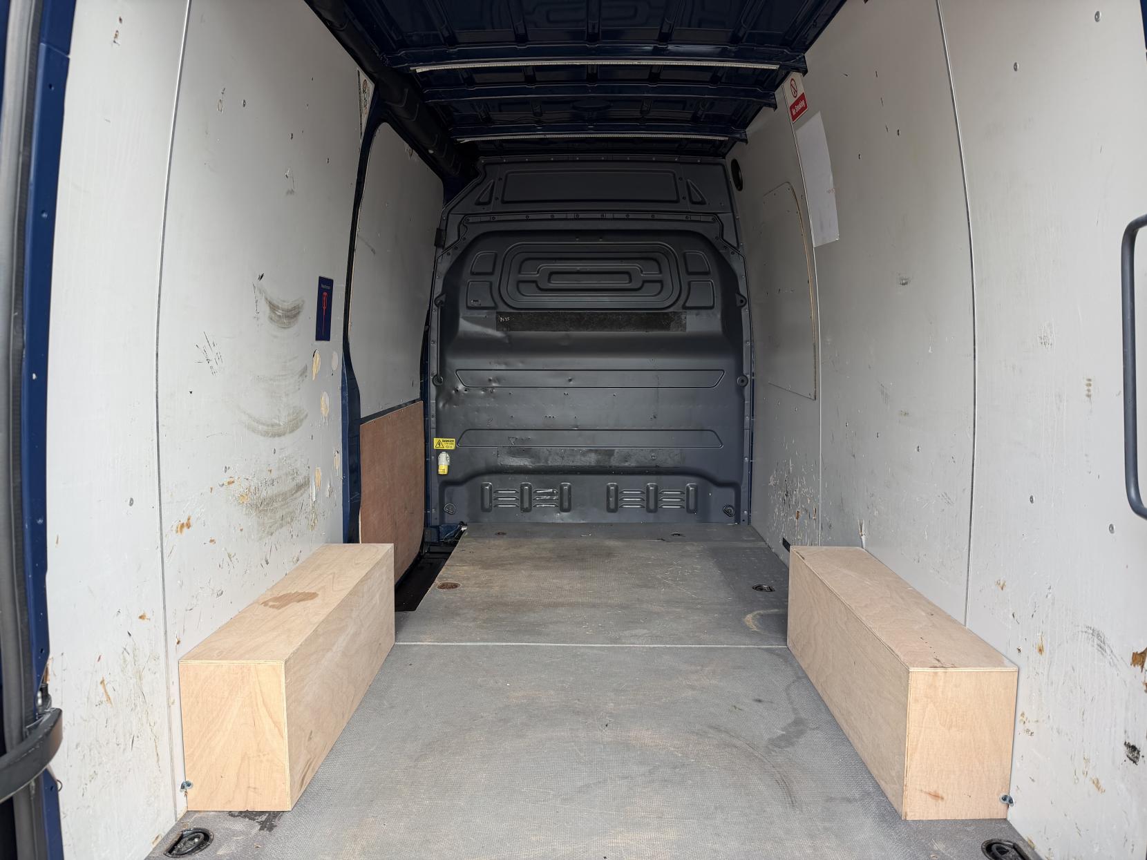 2020 Mercedes-Benz Sprinter 2.1 316 CDI Panel Van 5dr Diesel Manual RWD L2 H2 Euro 6 (163 ps) - Thumbnail 39