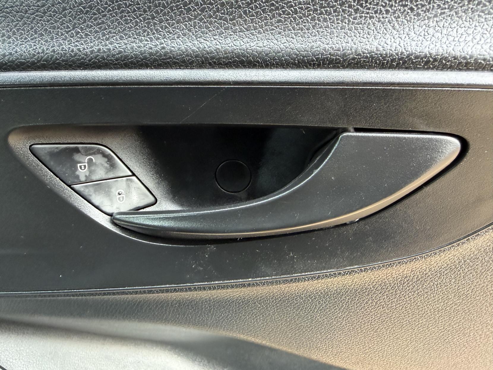 2020 Mercedes-Benz Sprinter 2.1 316 CDI Panel Van 5dr Diesel Manual RWD L2 H2 Euro 6 (163 ps) - Thumbnail 29