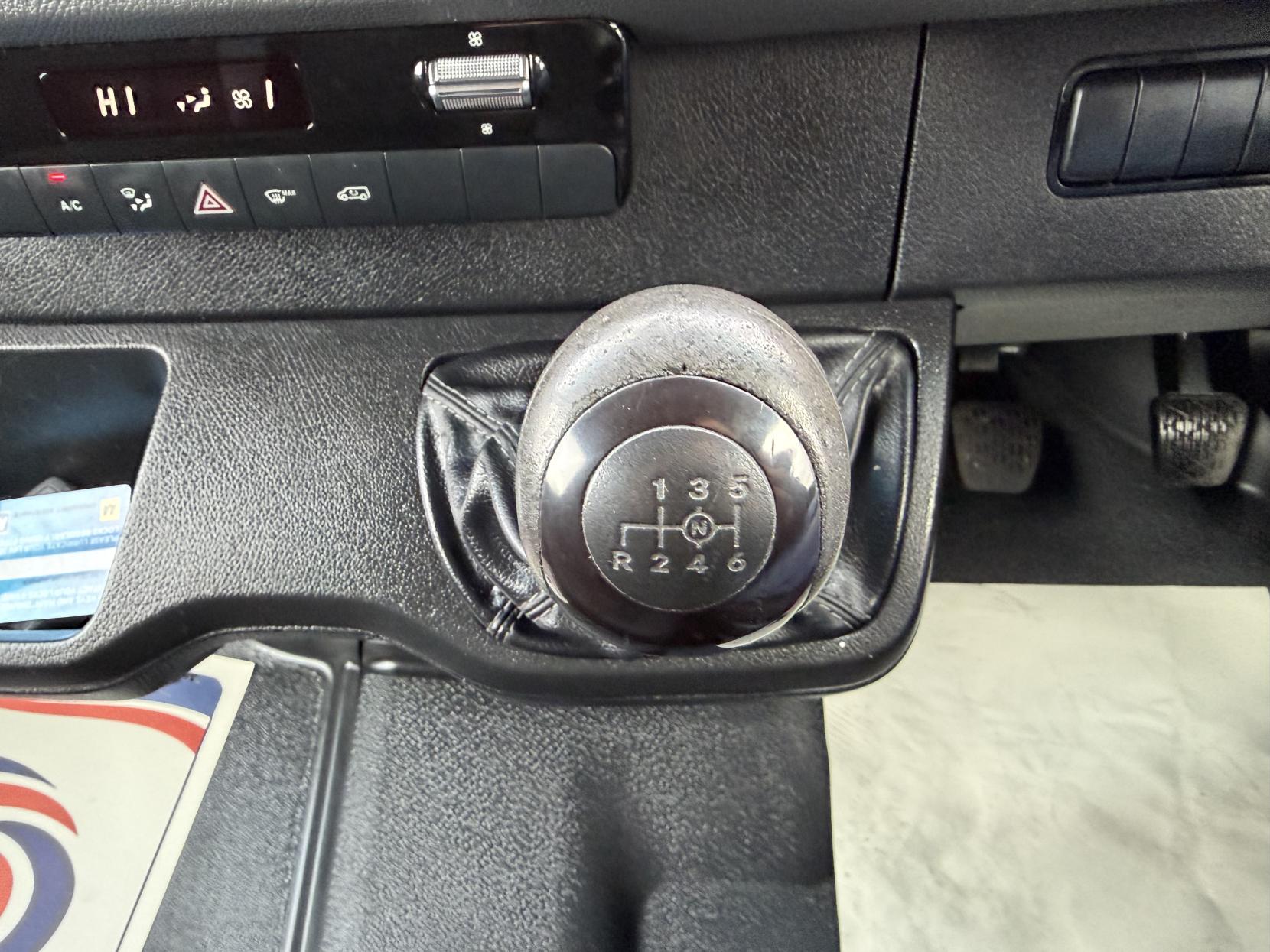 2020 Mercedes-Benz Sprinter 2.1 316 CDI Panel Van 5dr Diesel Manual RWD L2 H2 Euro 6 (163 ps) - Thumbnail 27