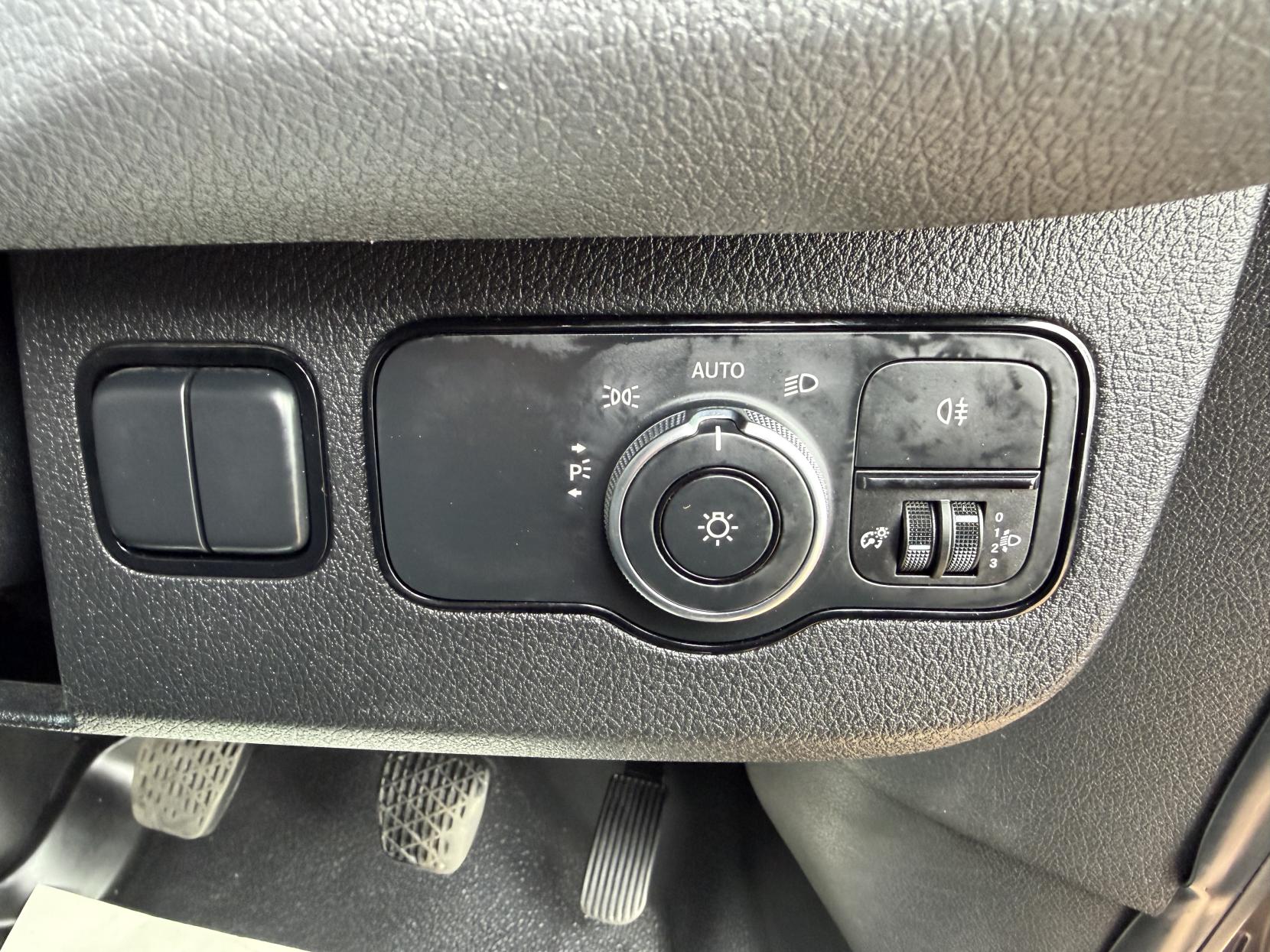 2020 Mercedes-Benz Sprinter 2.1 316 CDI Panel Van 5dr Diesel Manual RWD L2 H2 Euro 6 (163 ps) - Thumbnail 23
