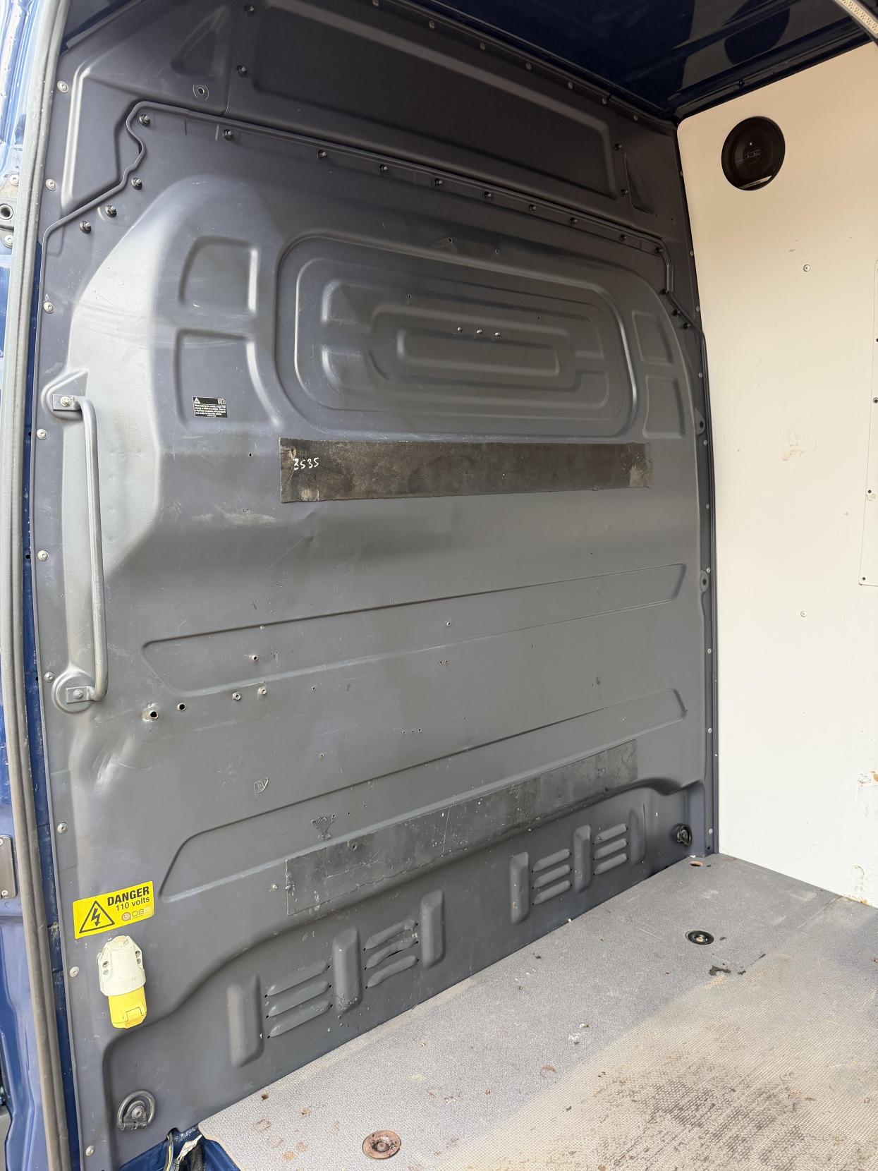 2020 Mercedes-Benz Sprinter 2.1 316 CDI Panel Van 5dr Diesel Manual RWD L2 H2 Euro 6 (163 ps) - Thumbnail 34