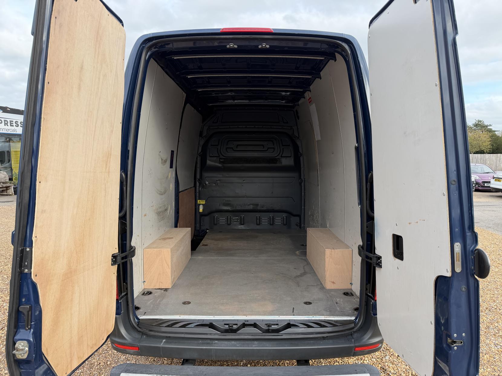 2020 Mercedes-Benz Sprinter 2.1 316 CDI Panel Van 5dr Diesel Manual RWD L2 H2 Euro 6 (163 ps) - Thumbnail 3