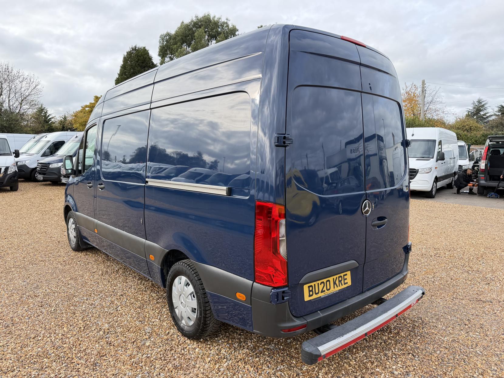 2020 Mercedes-Benz Sprinter 2.1 316 CDI Panel Van 5dr Diesel Manual RWD L2 H2 Euro 6 (163 ps) - Thumbnail 9