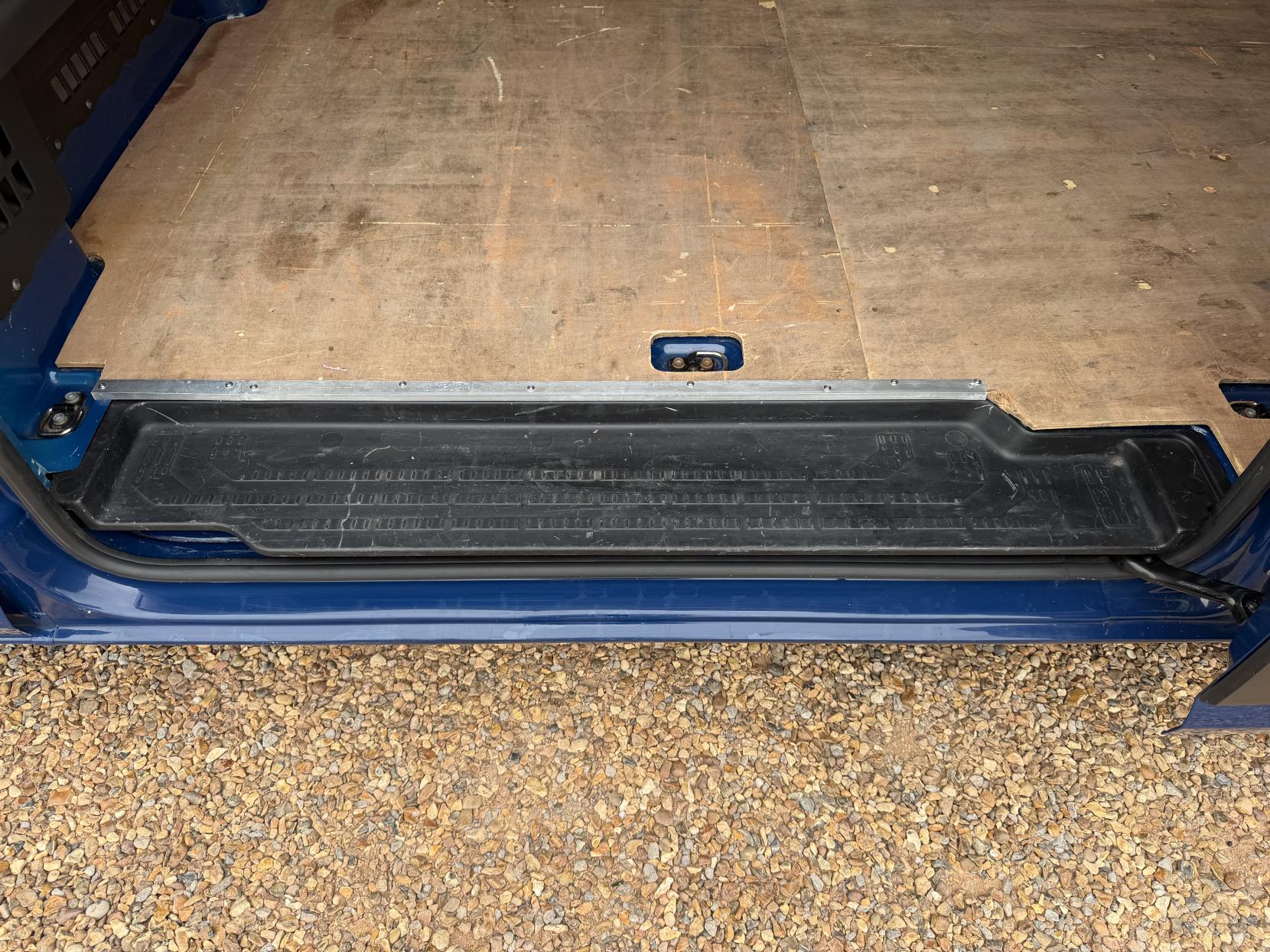 2022 Volkswagen Crafter 2.0 TDI CR35 Startline Panel Van 5dr Diesel Manual FWD MWB High Roof Euro 6 (s/s) (140 ps) - Thumbnail 33