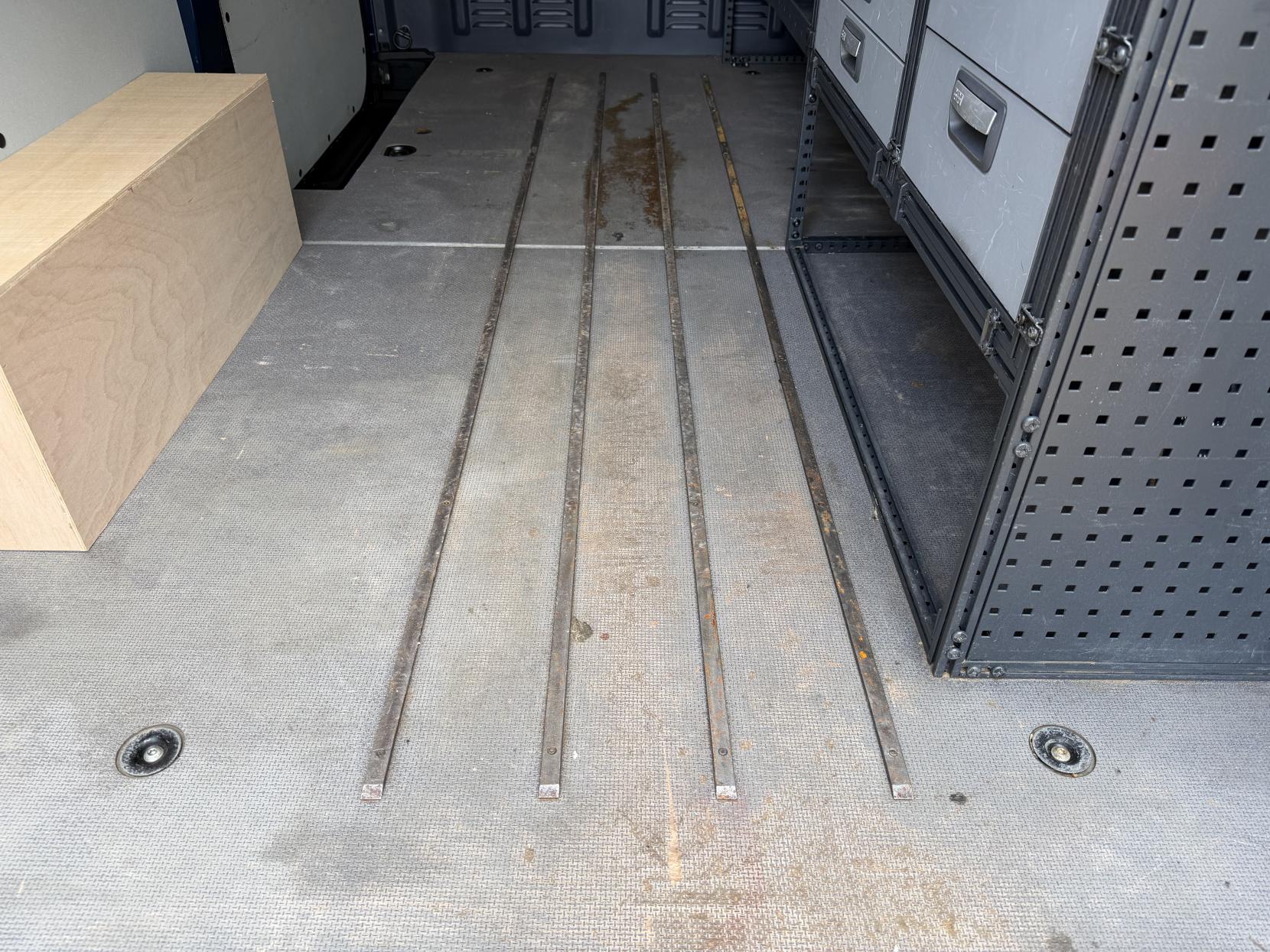 2019 Mercedes-Benz Sprinter 2.1 314 CDI Panel Van 5dr Diesel Manual RWD L2 H2 Euro 6 (s/s) (143 ps) - Thumbnail 47