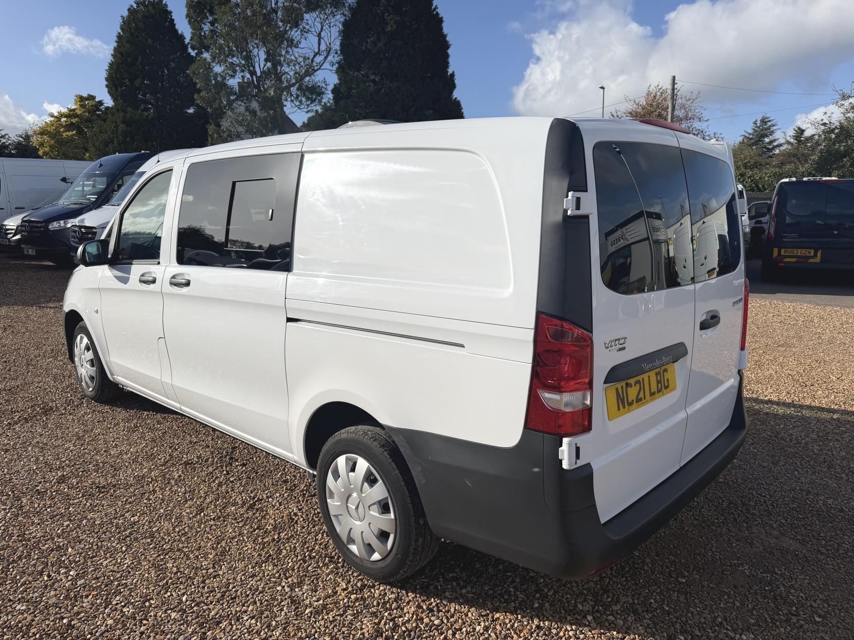 2021 Mercedes-Benz Vito 1.7 114 CDI Progressive Panel Van 5dr Diesel Manual FWD L2 Euro 6 (s/s) (LWB) (136 ps) - Thumbnail 9