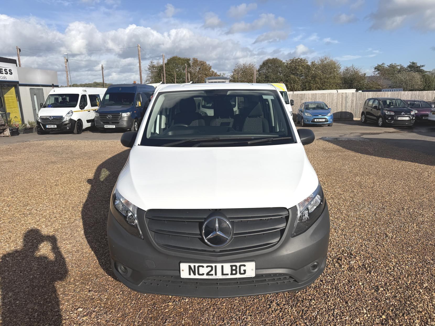 2021 Mercedes-Benz Vito 1.7 114 CDI Progressive Panel Van 5dr Diesel Manual FWD L2 Euro 6 (s/s) (LWB) (136 ps) - Thumbnail 6
