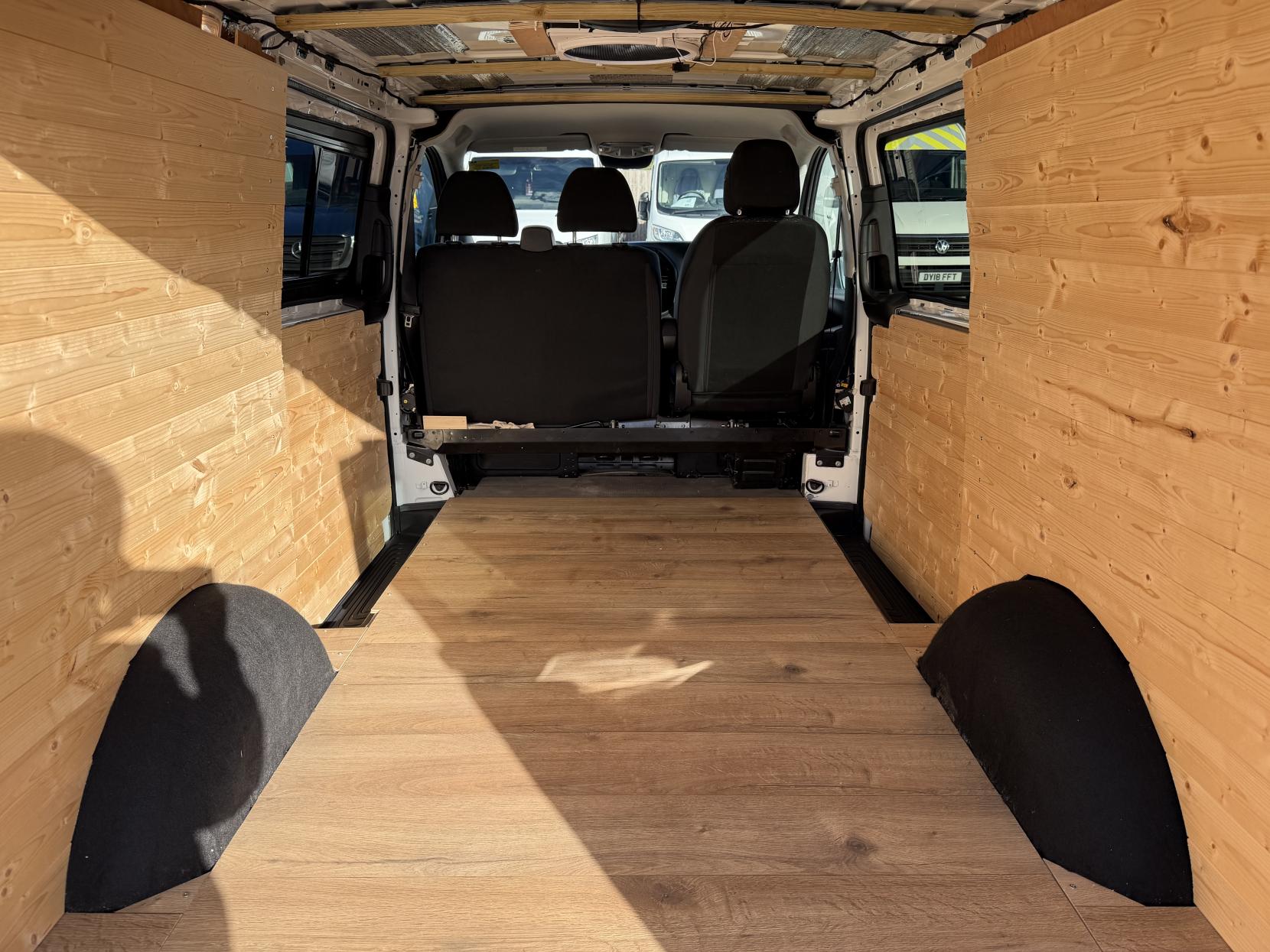 2021 Mercedes-Benz Vito 1.7 114 CDI Progressive Panel Van 5dr Diesel Manual FWD L2 Euro 6 (s/s) (LWB) (136 ps) - Thumbnail 42