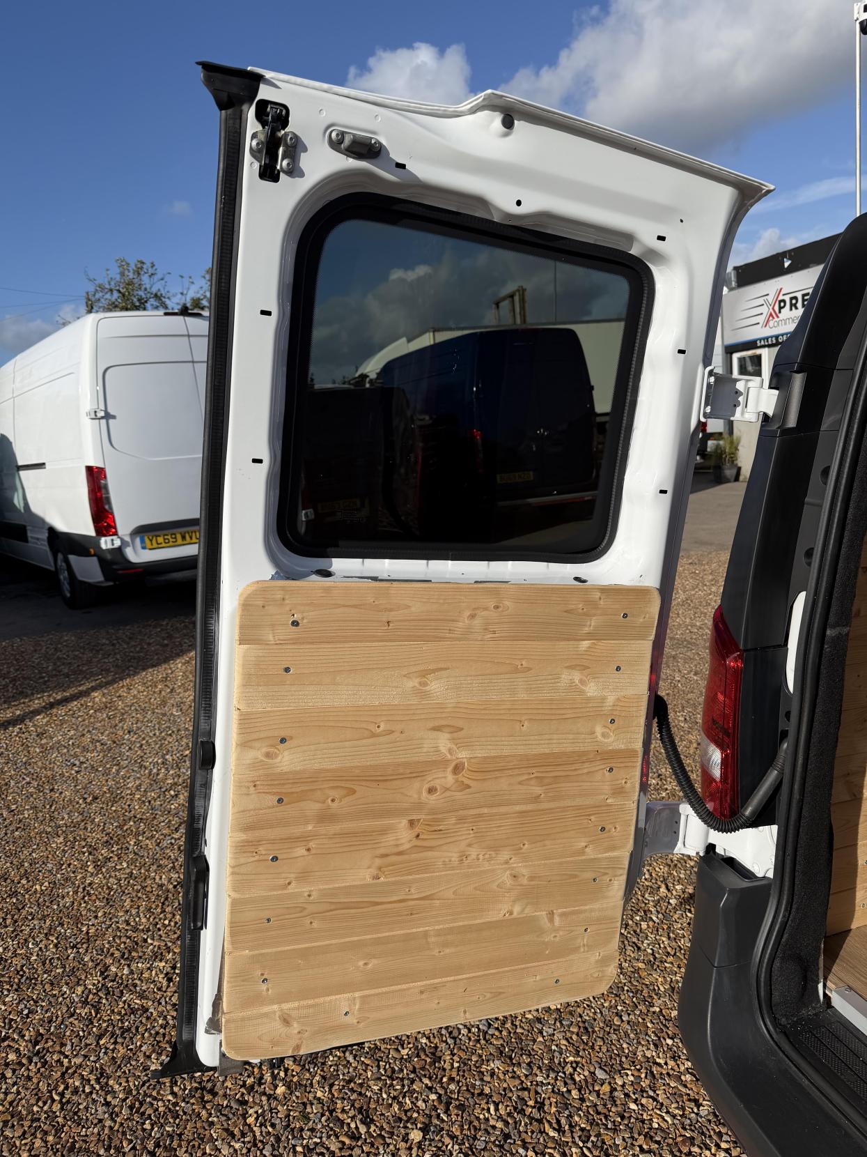 2021 Mercedes-Benz Vito 1.7 114 CDI Progressive Panel Van 5dr Diesel Manual FWD L2 Euro 6 (s/s) (LWB) (136 ps) - Thumbnail 35