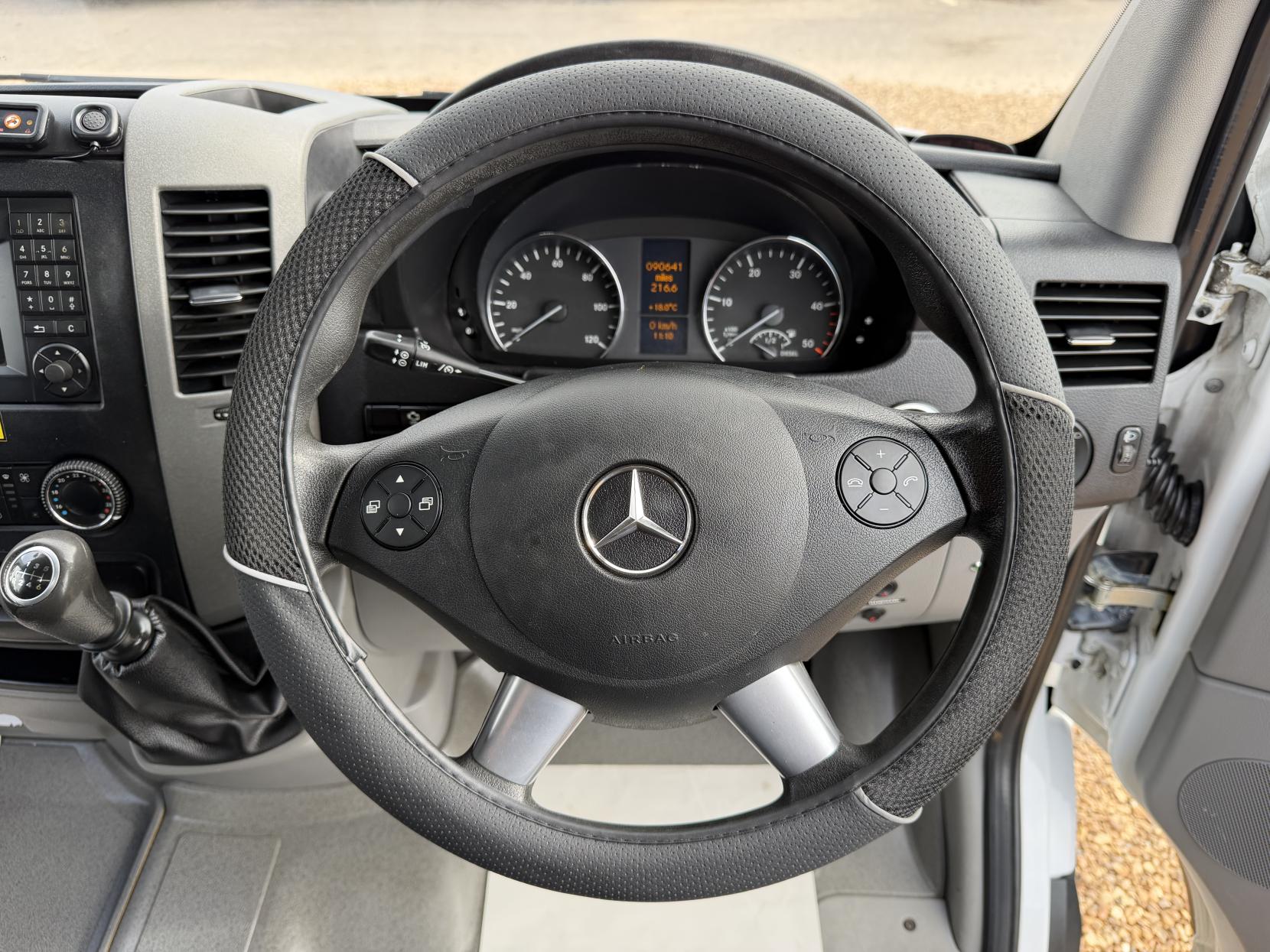 2017 Mercedes-Benz Sprinter 2.1 314 CDi BlueEFFICIENCY Panel Van 5dr Diesel Manual RWD L1 (199 g/km, 140 bhp) - Thumbnail 16