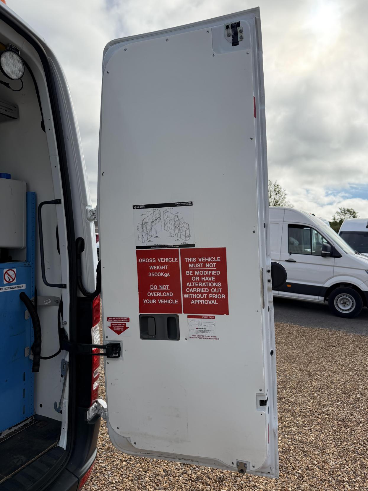 2017 Mercedes-Benz Sprinter 2.1 314 CDi BlueEFFICIENCY Panel Van 5dr Diesel Manual RWD L1 (199 g/km, 140 bhp) - Thumbnail 51