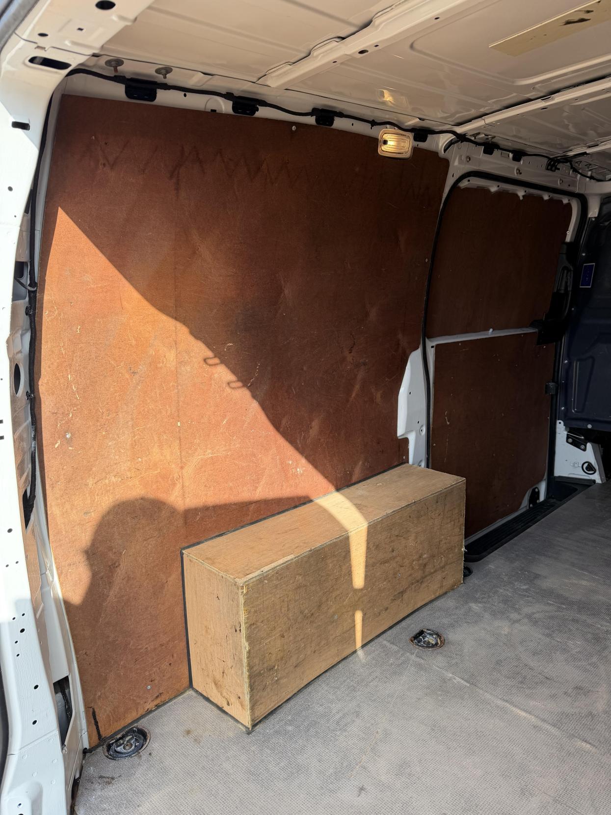 2019 Mercedes-Benz Vito 1.6 111 CDI Panel Van 6dr Diesel Manual FWD L2 Euro 6 (114 ps) - Thumbnail 38