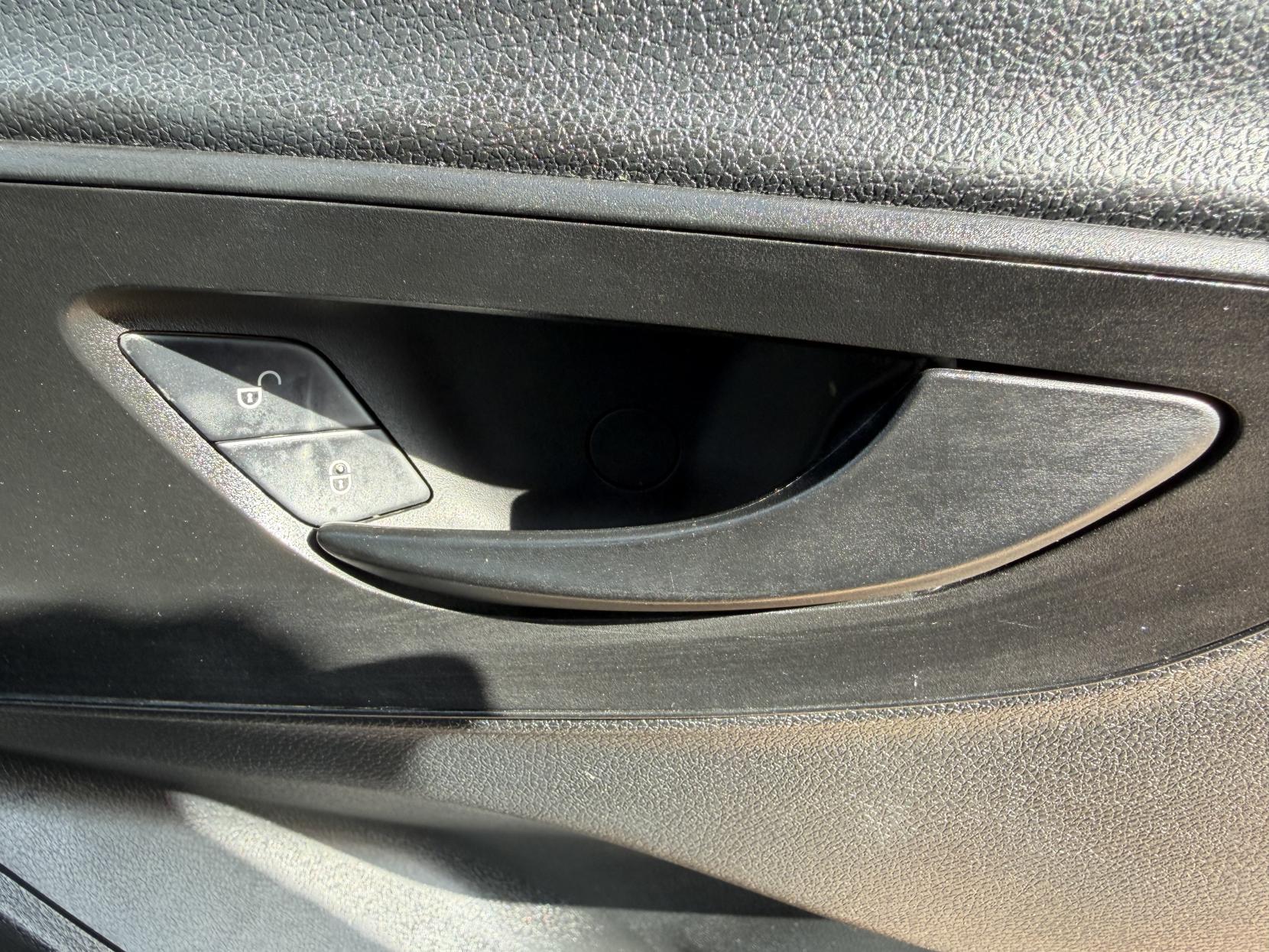2020 Mercedes-Benz Sprinter 2.1 314 CDI Premium Panel Van 5dr Diesel Manual FWD L2 H2 Euro 6 (s/s) (143 ps) - Thumbnail 32