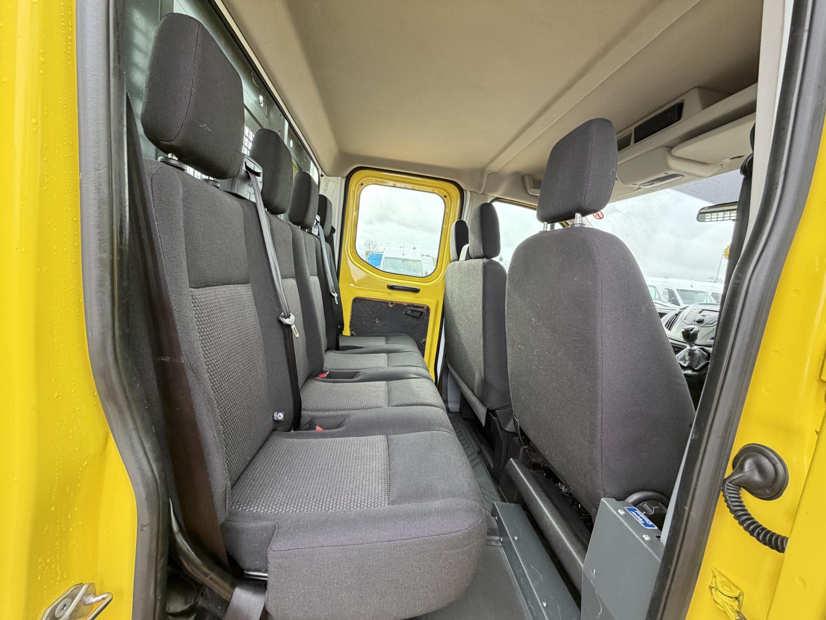 2016 Ford Transit 2.2 TDCi 350 Chassis Double Cab 4dr Diesel Manual RWD L3 H1 Euro 5 (DRW) (100 ps) - Thumbnail 29