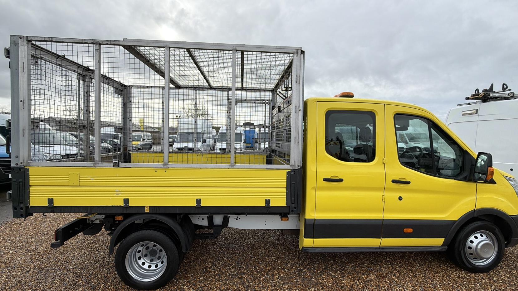 2016 Ford Transit 2.2 TDCi 350 Chassis Double Cab 4dr Diesel Manual RWD L3 H1 Euro 5 (DRW) (100 ps) - Thumbnail 14