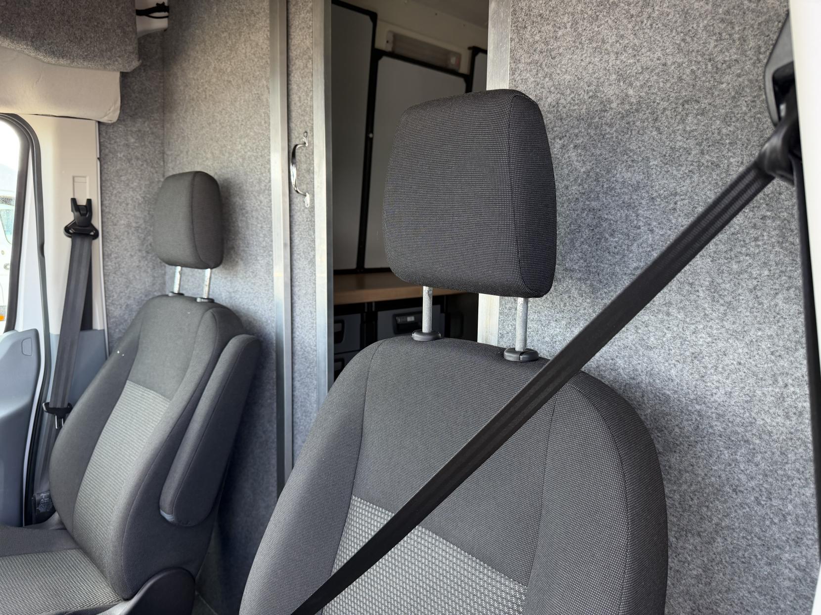 2015 Ford Transit 2.2 TDCi 350 Panel Van 5dr Diesel Manual RWD L3 H2 Euro 5 (155 ps) - Thumbnail 32