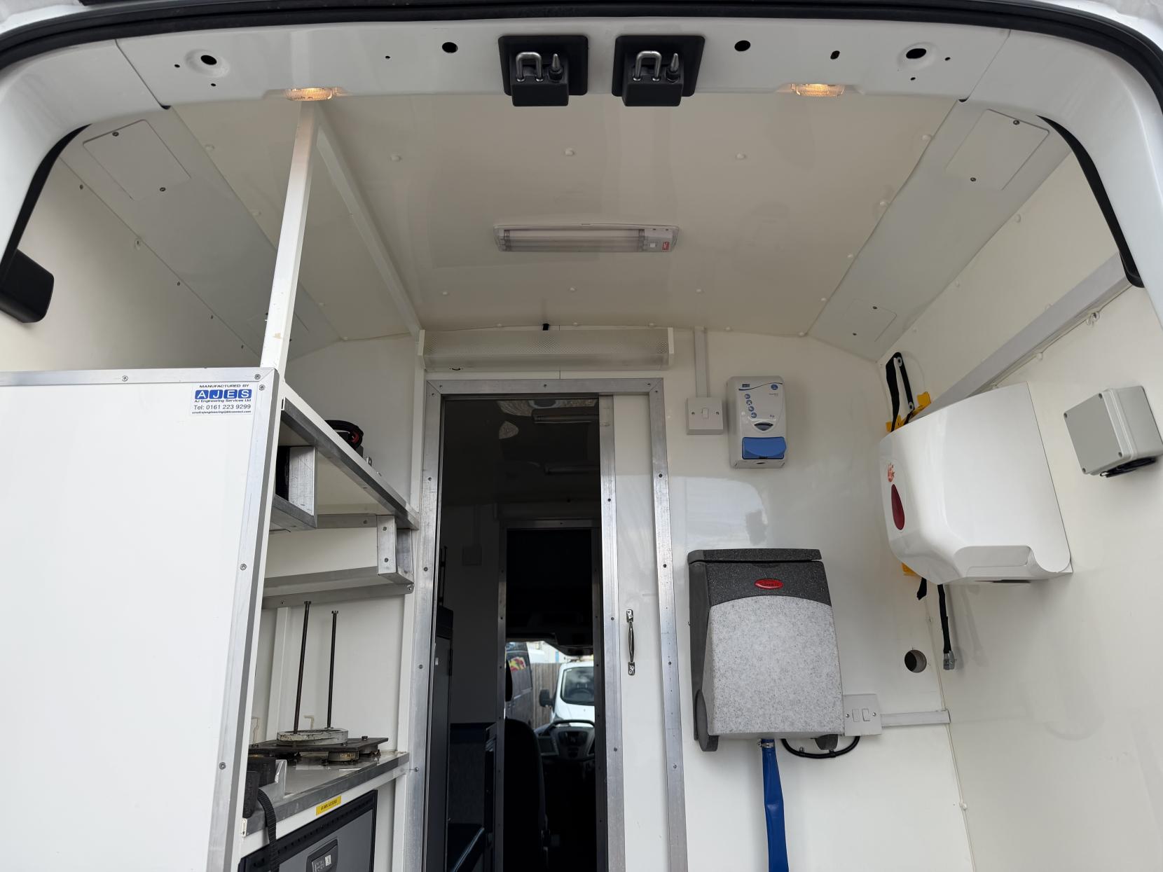 2015 Ford Transit 2.2 TDCi 350 Panel Van 5dr Diesel Manual RWD L3 H2 Euro 5 (155 ps) - Thumbnail 65
