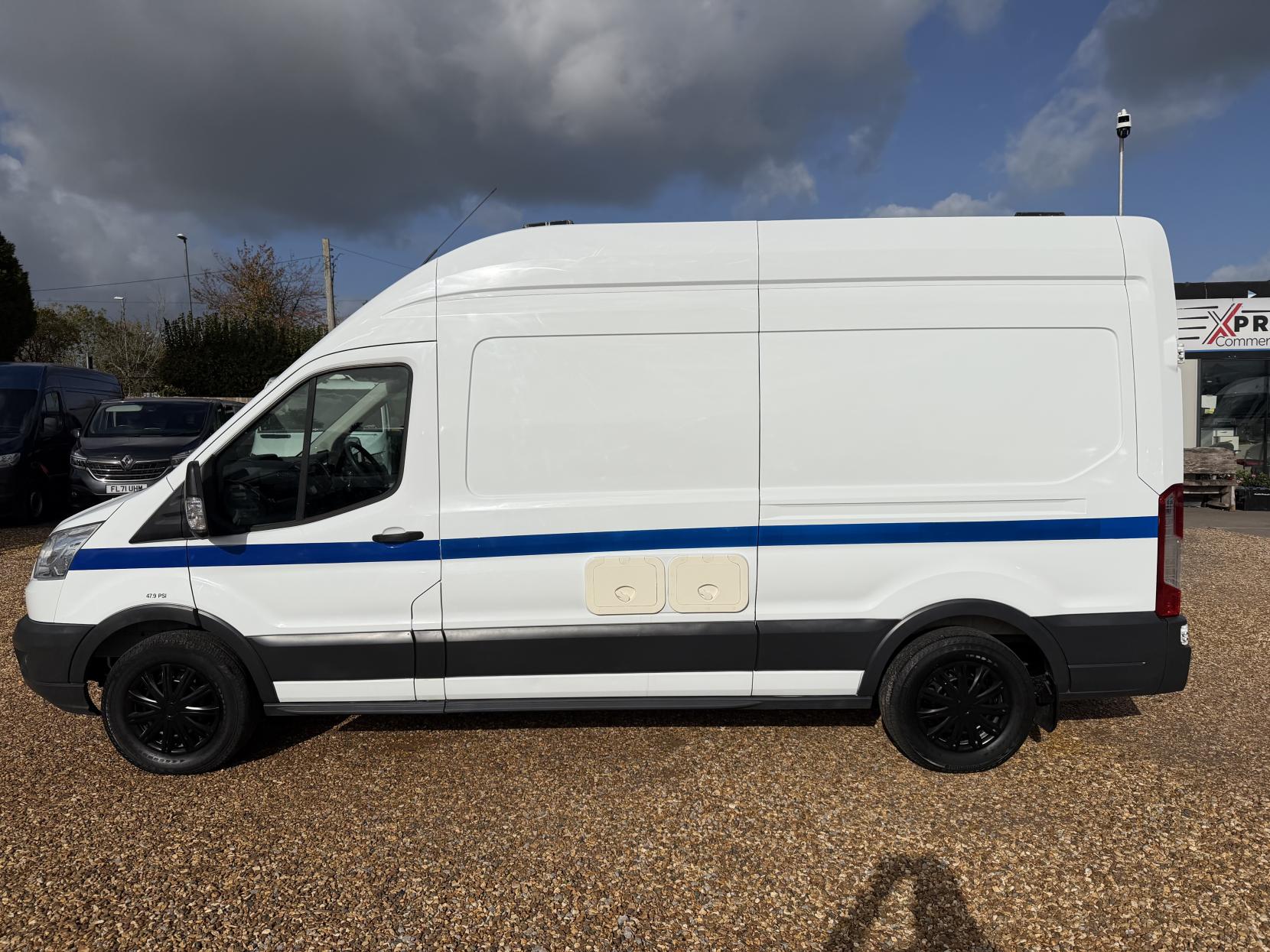 2015 Ford Transit 2.2 TDCi 350 Panel Van 5dr Diesel Manual RWD L3 H2 Euro 5 (155 ps) - Thumbnail 8