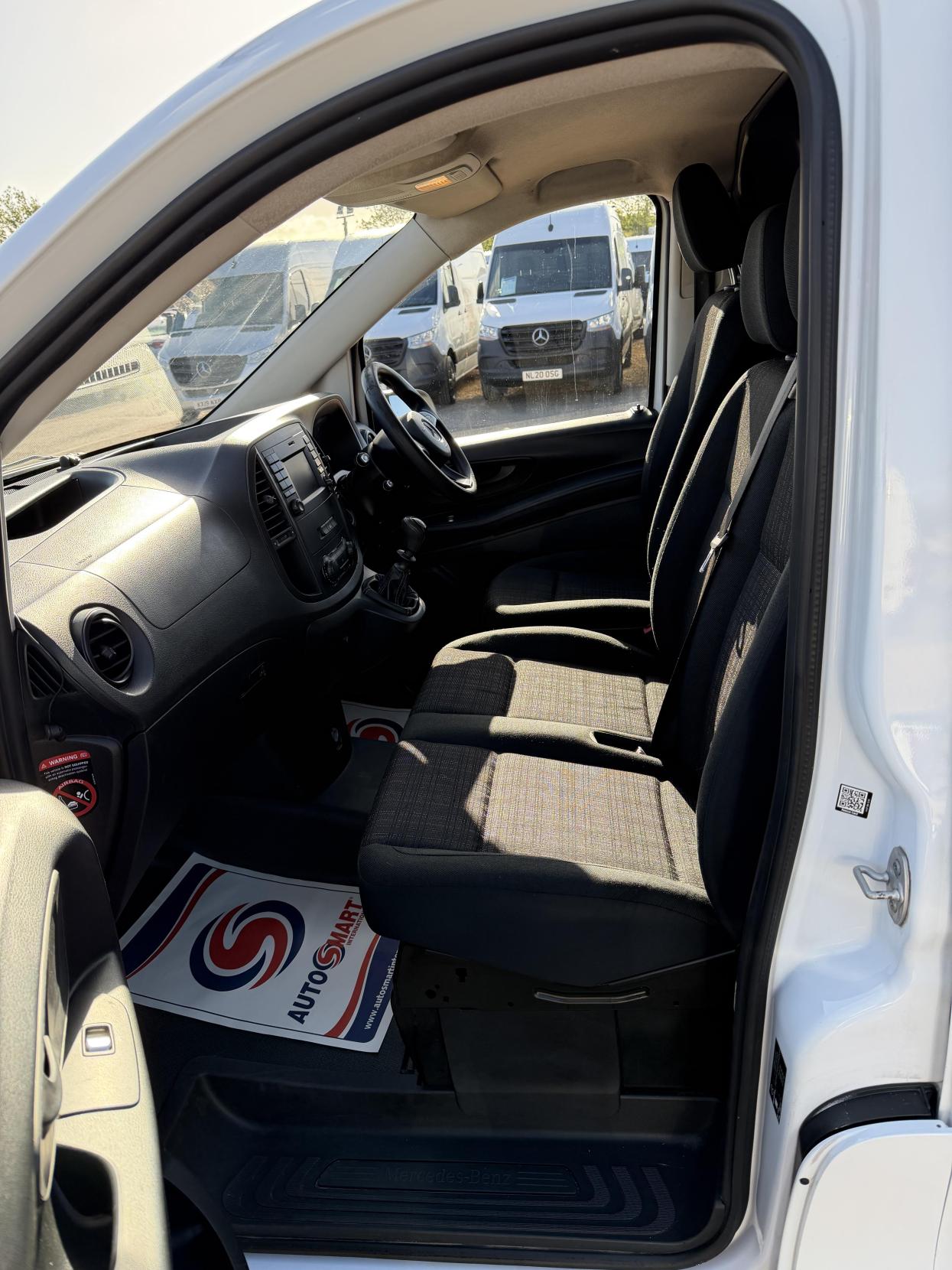 2019 Mercedes-Benz Vito 1.6 111 CDI Panel Van 6dr Diesel Manual FWD L2 Euro 6 (114 ps) - Thumbnail 30
