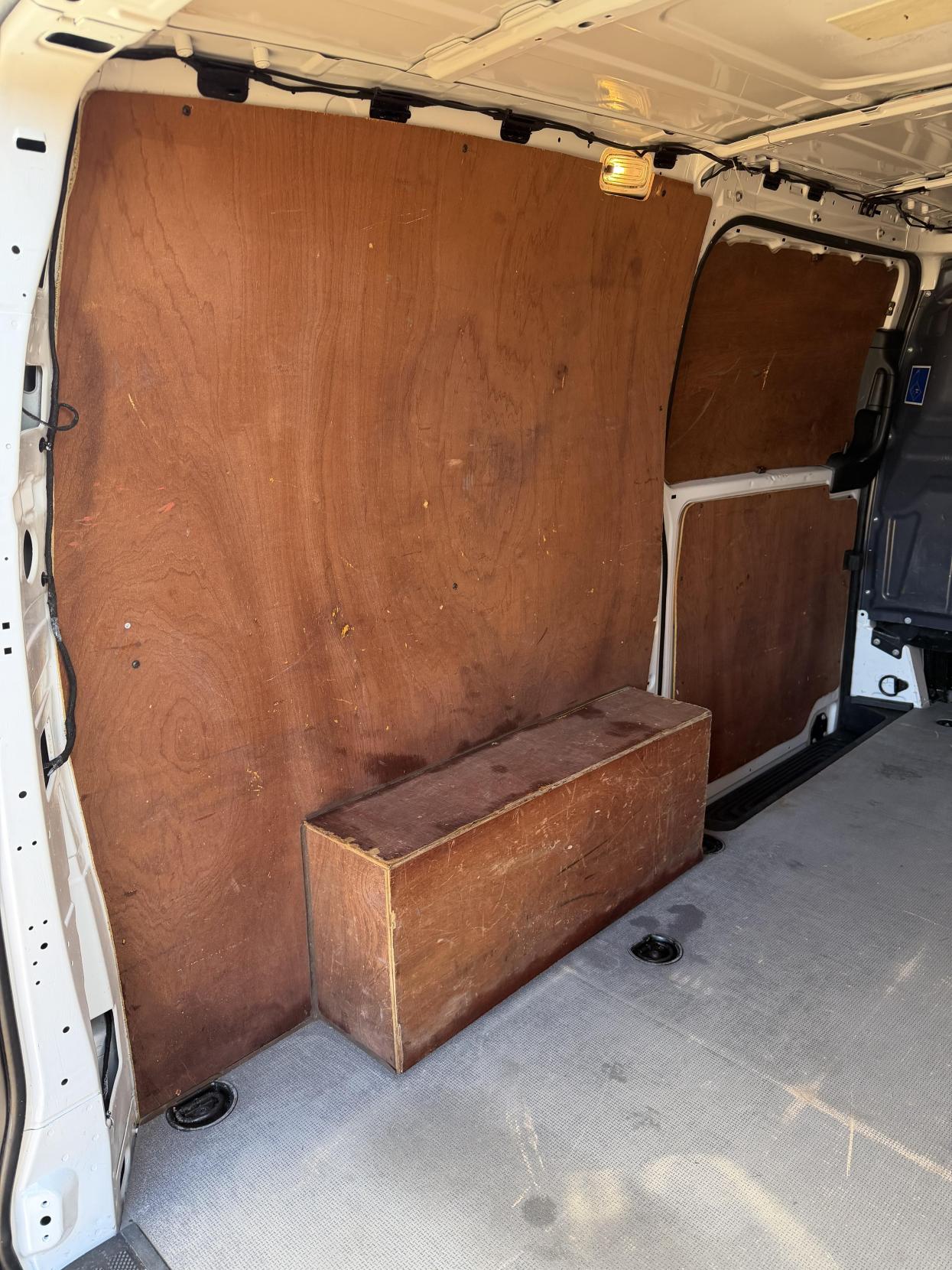 2019 Mercedes-Benz Vito 1.6 111 CDI Panel Van 6dr Diesel Manual FWD L2 Euro 6 (114 ps) - Thumbnail 38