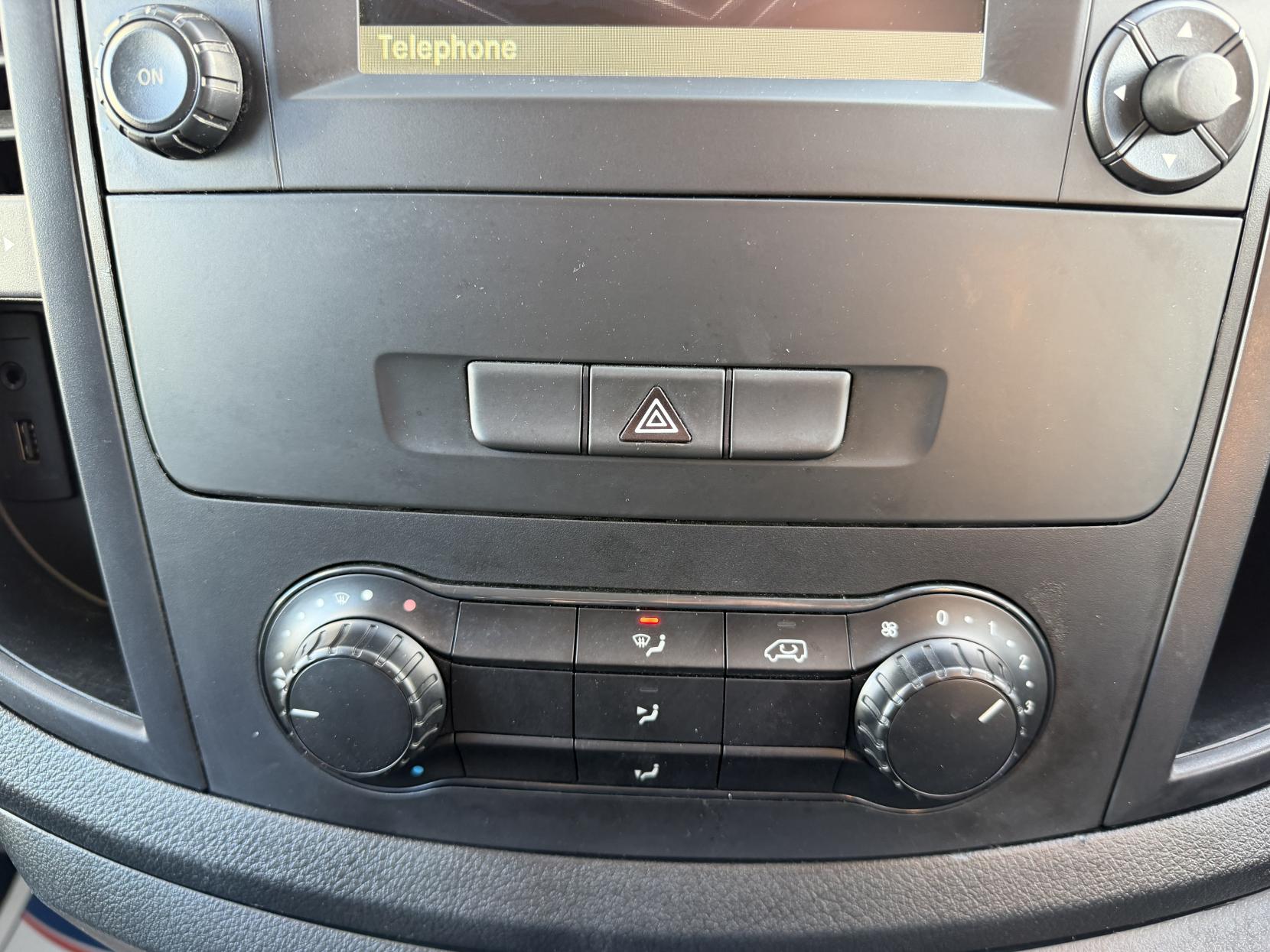 2019 Mercedes-Benz Vito 1.6 111 CDI Panel Van 6dr Diesel Manual FWD L2 Euro 6 (114 ps) - Thumbnail 22
