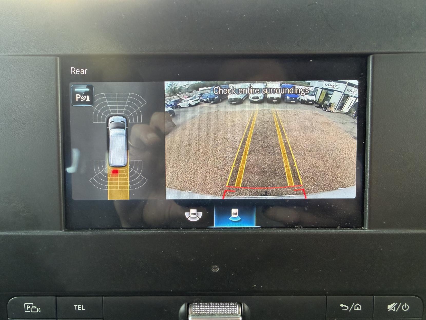 2023 Mercedes-Benz Sprinter 2.0 315 CDI Premium Panel Van 5dr Diesel Manual RWD L3 H2 Euro 6 (s/s) (150 ps) - Thumbnail 26